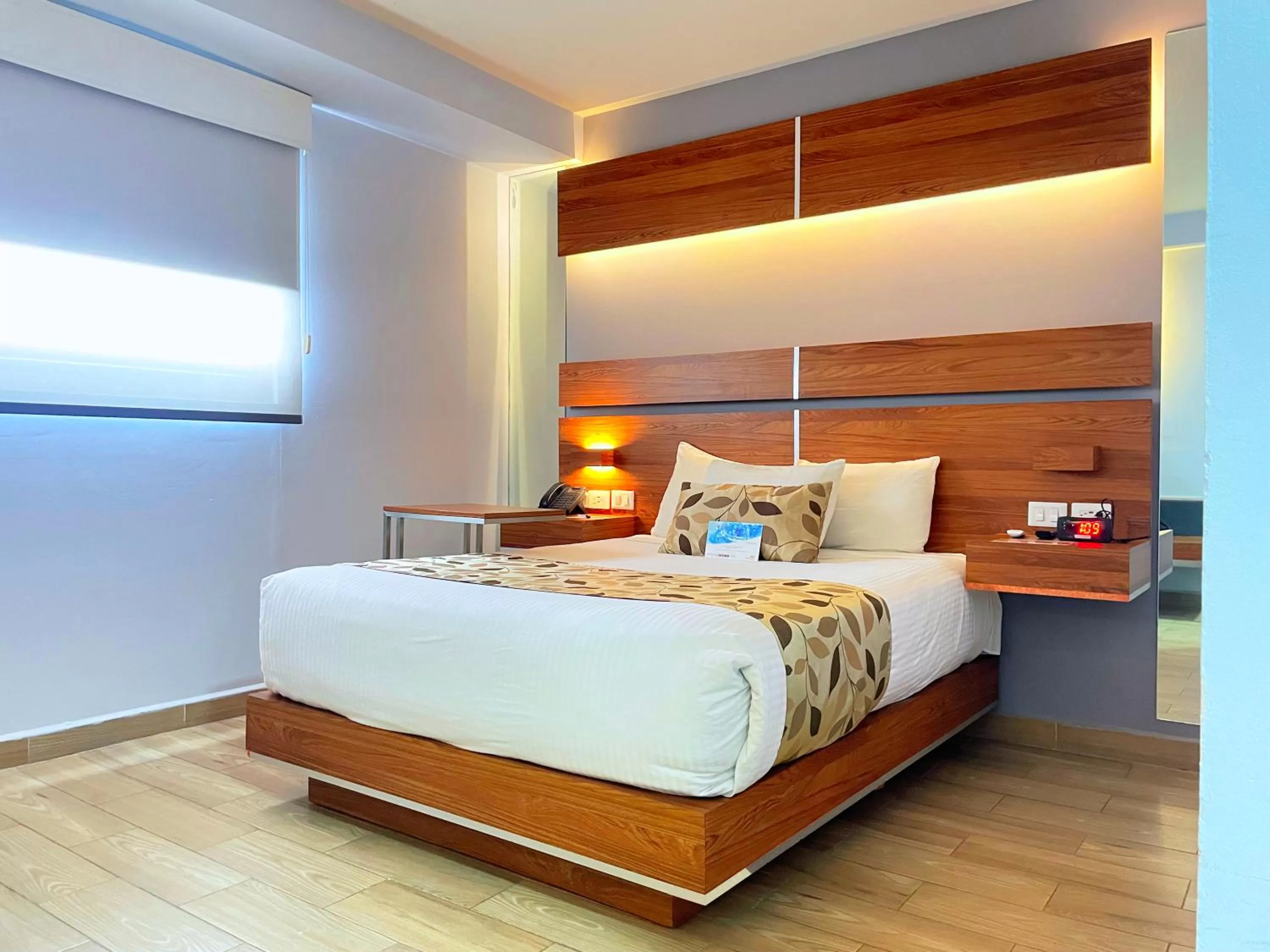 Bed in Sleep Inn Tijuana