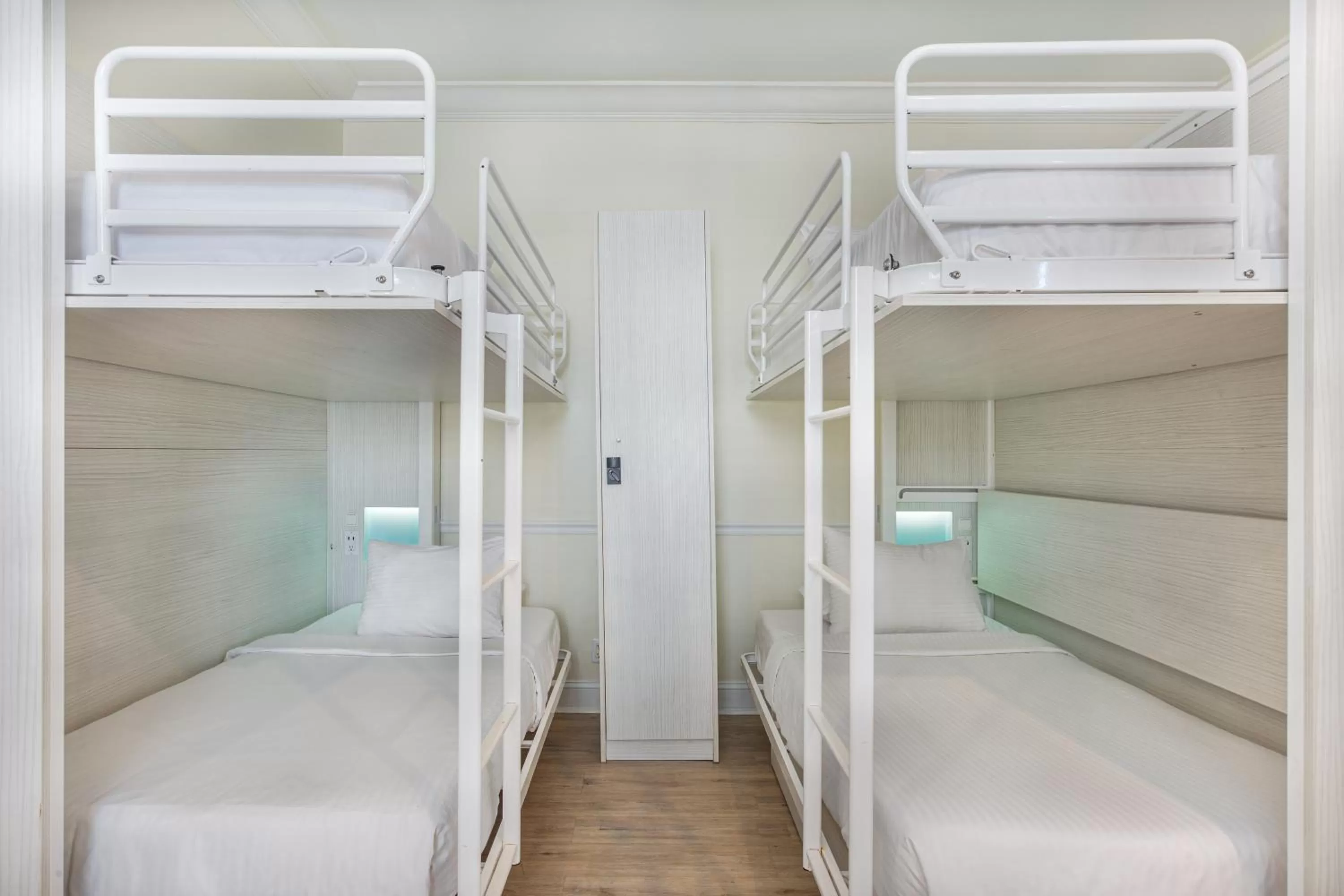 bunk bed, Bed in Nyah - Adult Exclusive