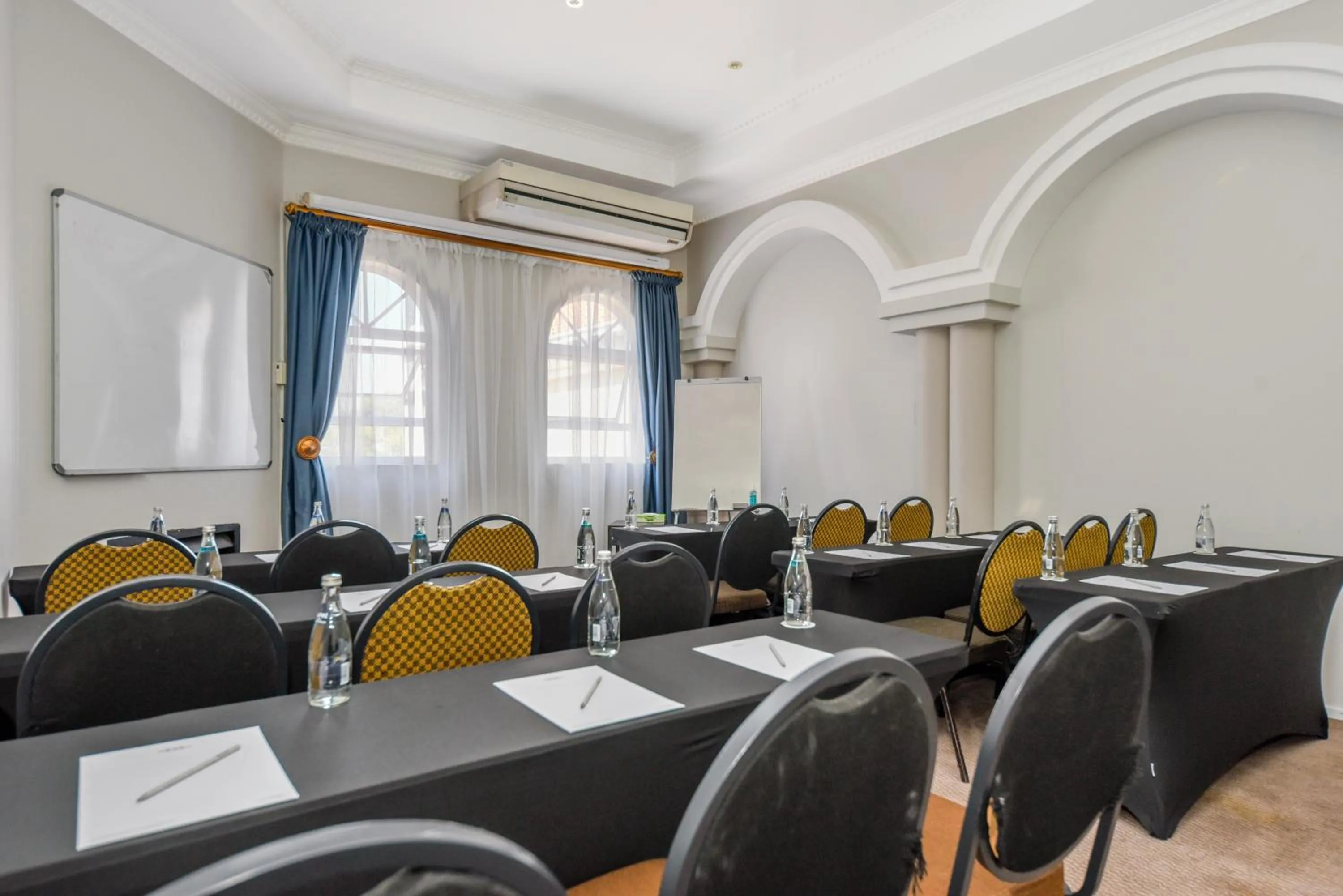 Meeting/conference room in Mercure Johannesburg Randburg