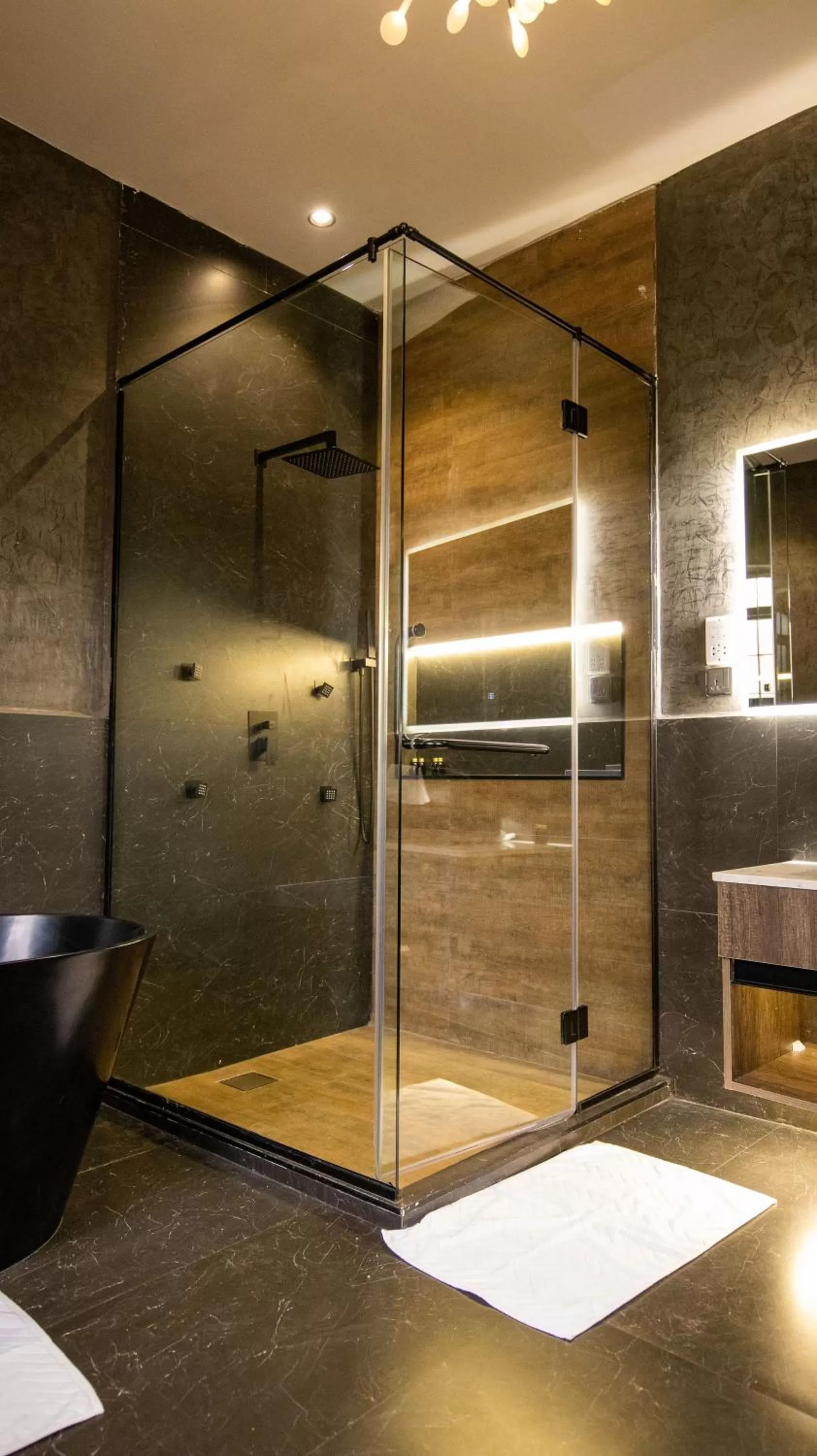 Shower, Bathroom in Gigiri Lion Villas II