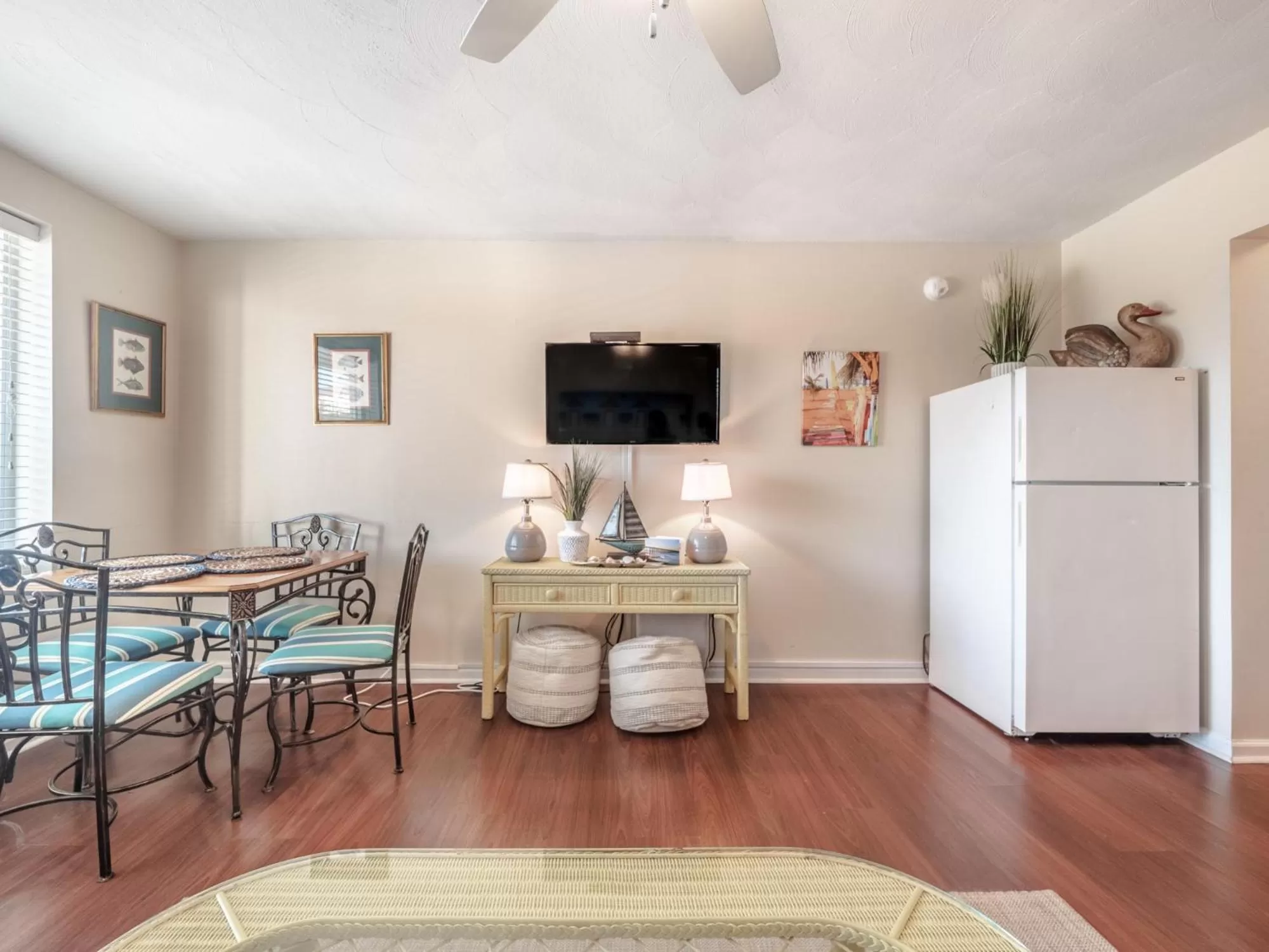 Property building, Seating Area in The Waterway Pet Friendly by Carolina Retreats