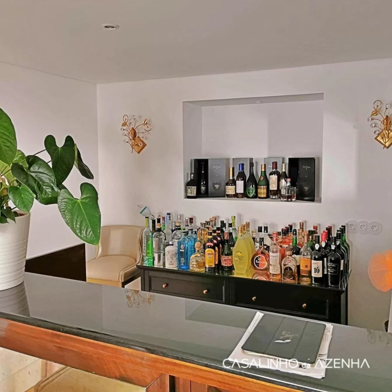 Communal lounge/ TV room in Casalinho da Azenha - Charm House