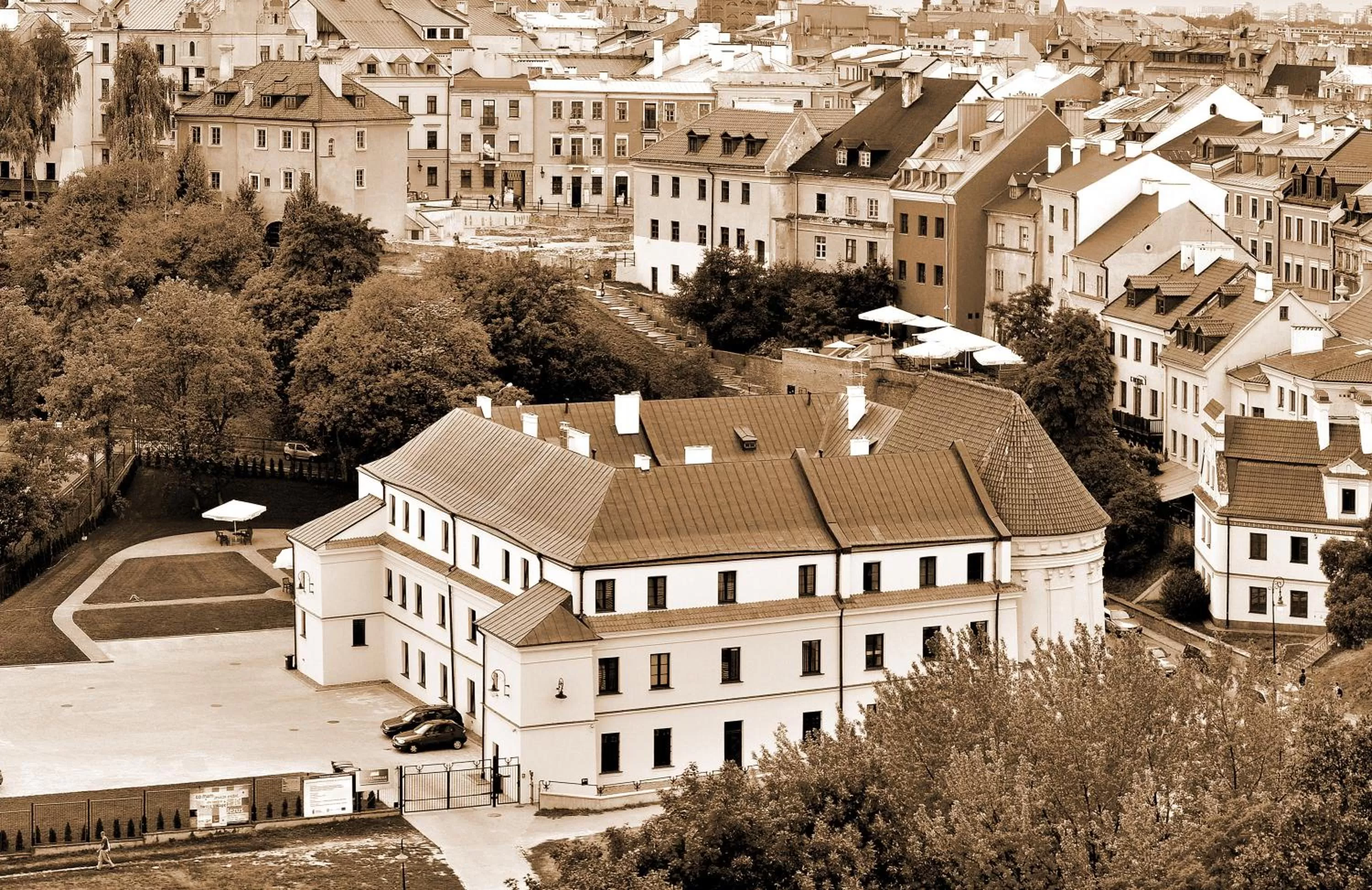 Nearby landmark in Dom na Podwalu