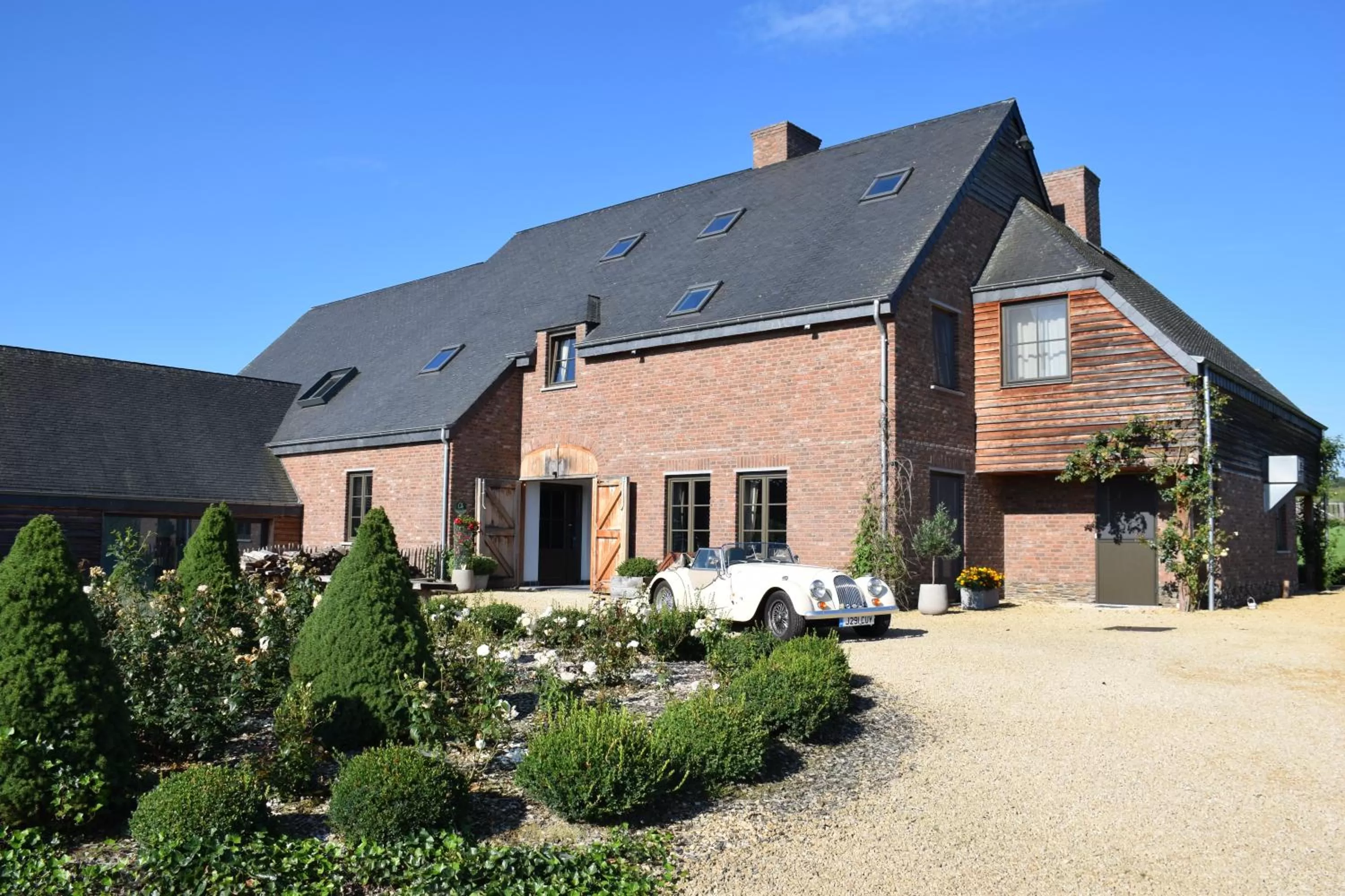 Facade/entrance in B&B Le Briquemont
