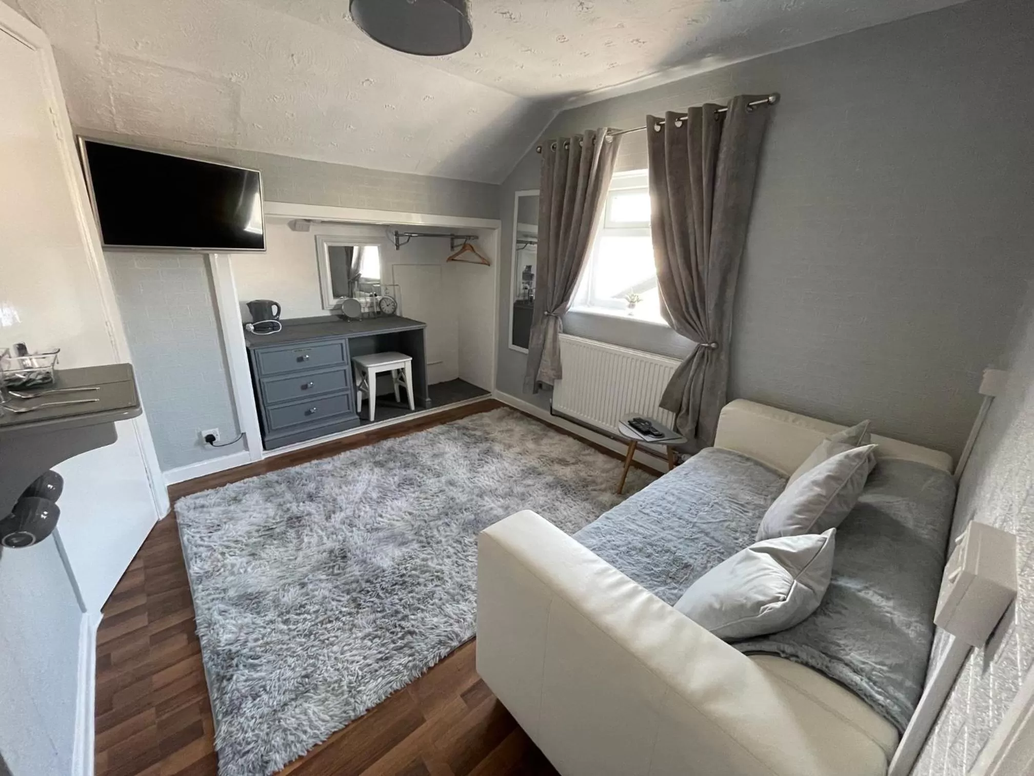 Living room, Seating Area in The Sefton Blackpool