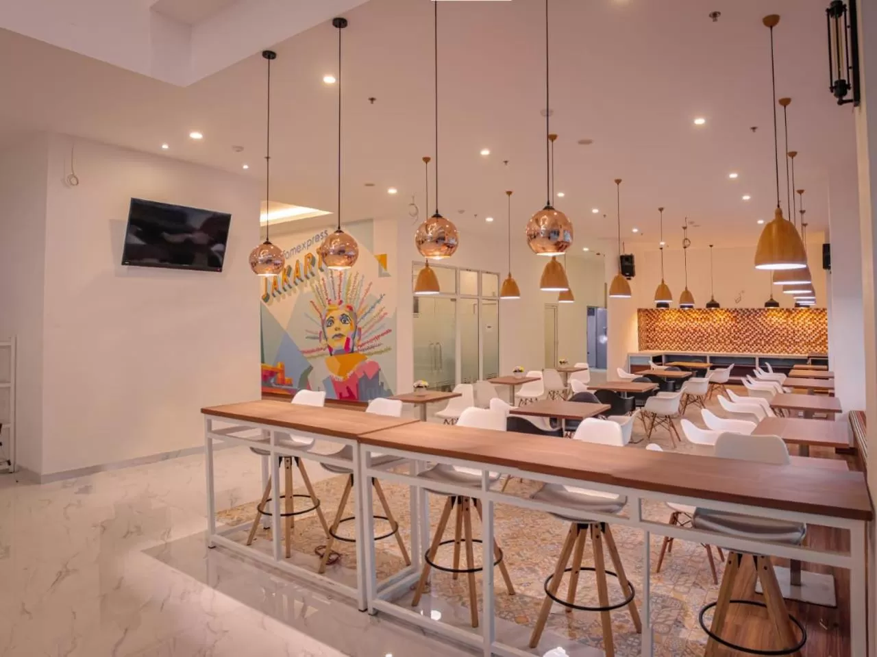 Restaurant/places to eat in Dafam Express Jaksa Jakarta