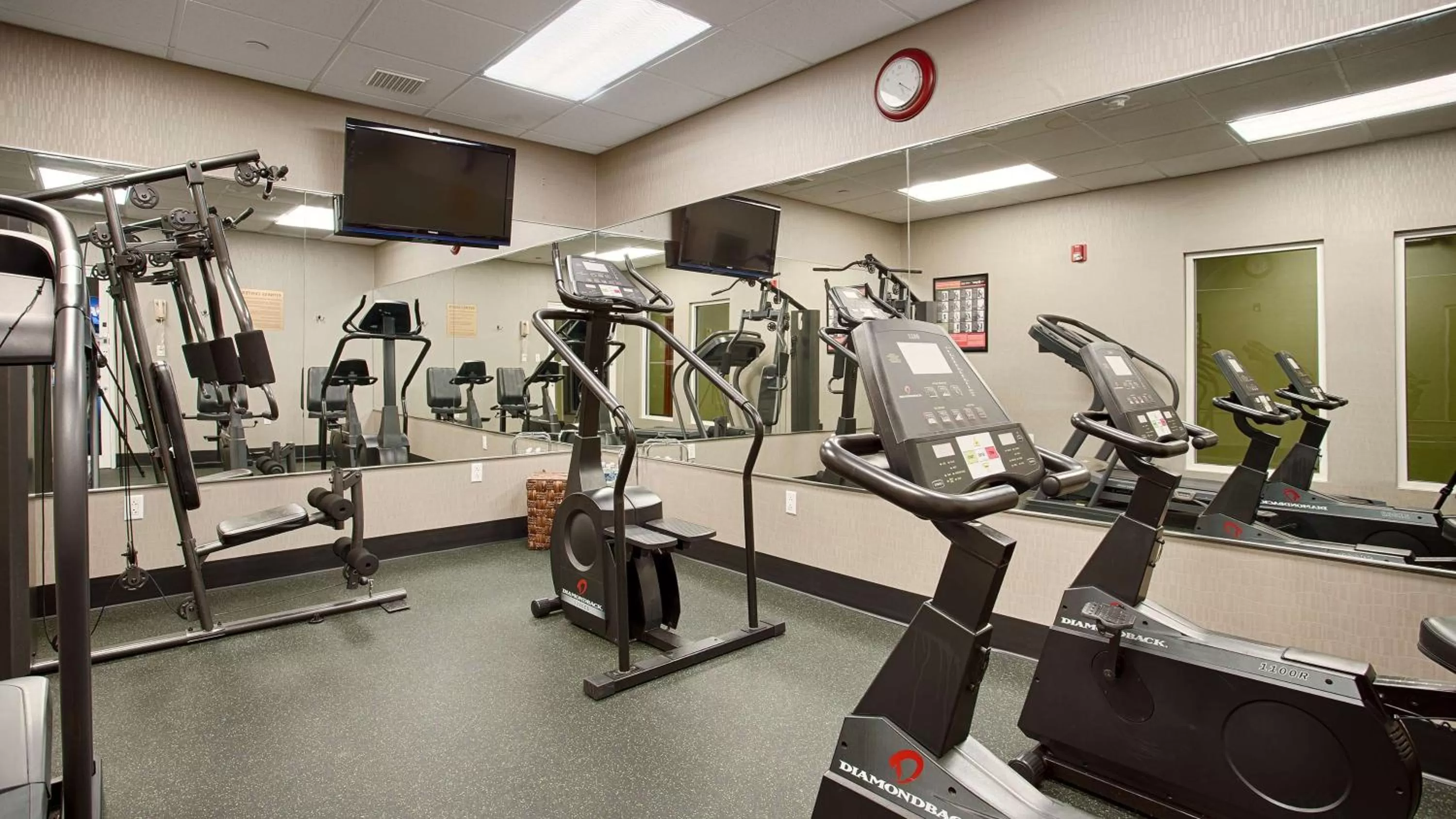Fitness centre/facilities in Best Western Plus Miami-Doral/Dolphin Mall