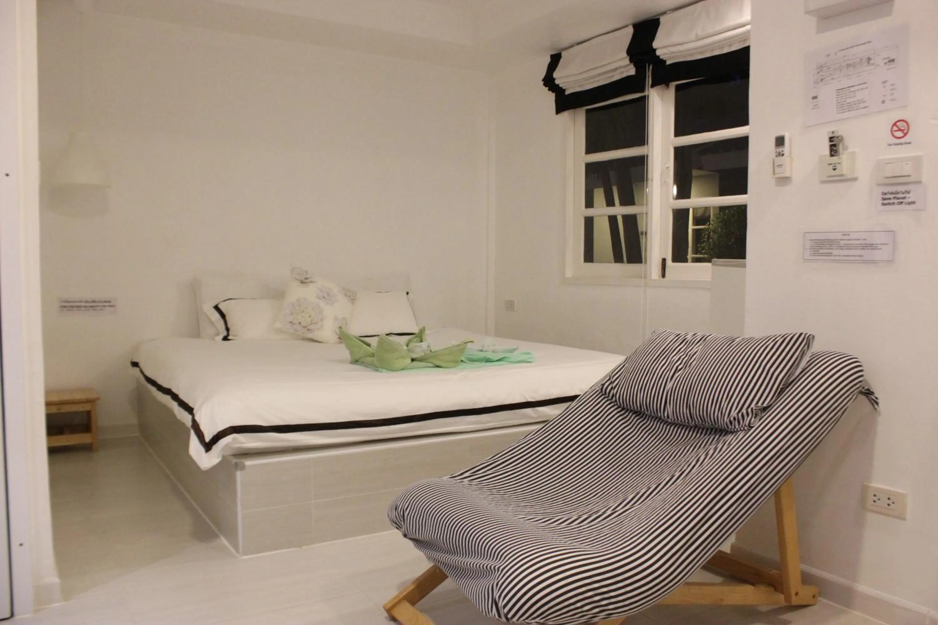 Staff in 1715 House - White Rhino