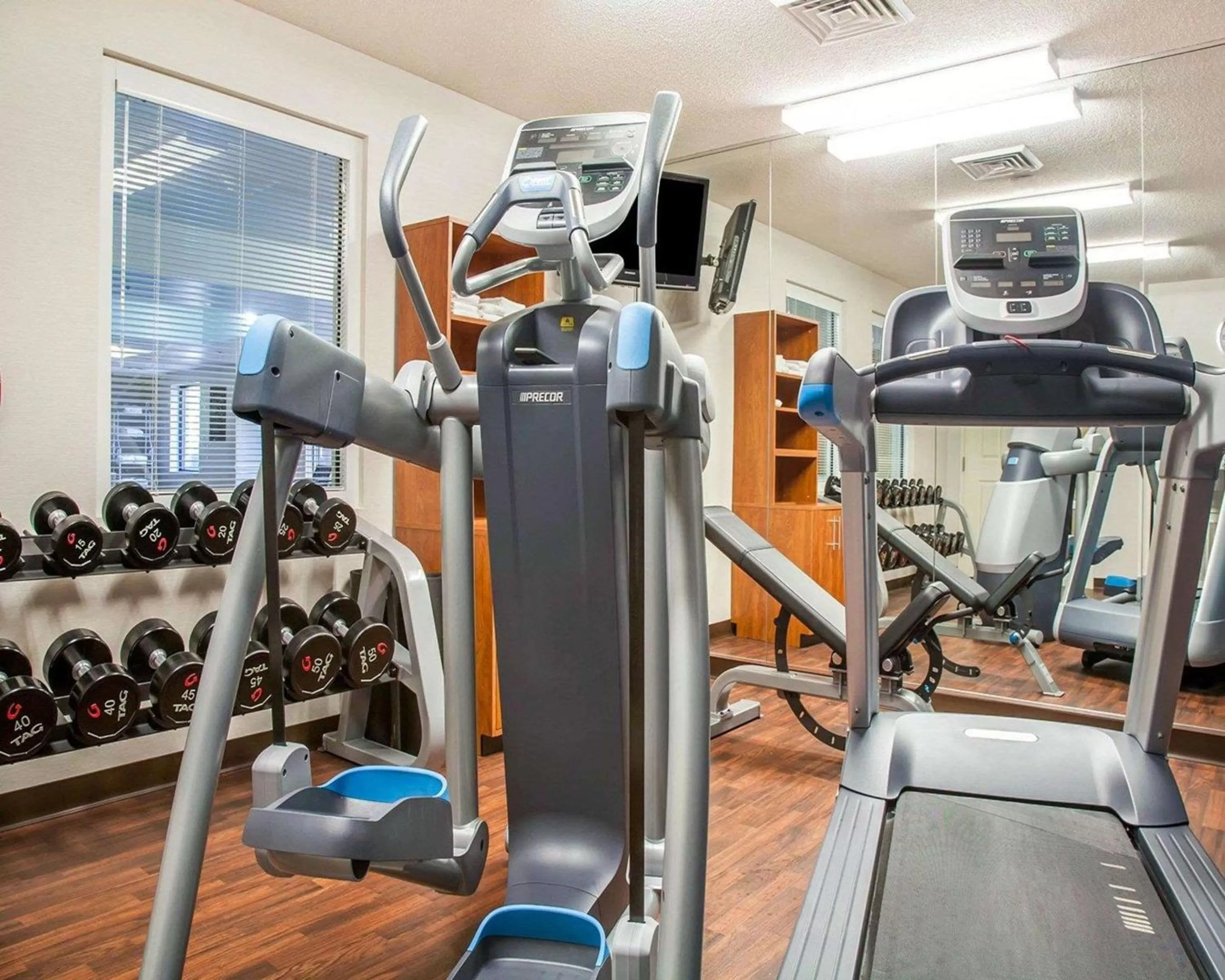 Fitness centre/facilities in Comfort Suites West Warwick - Providence