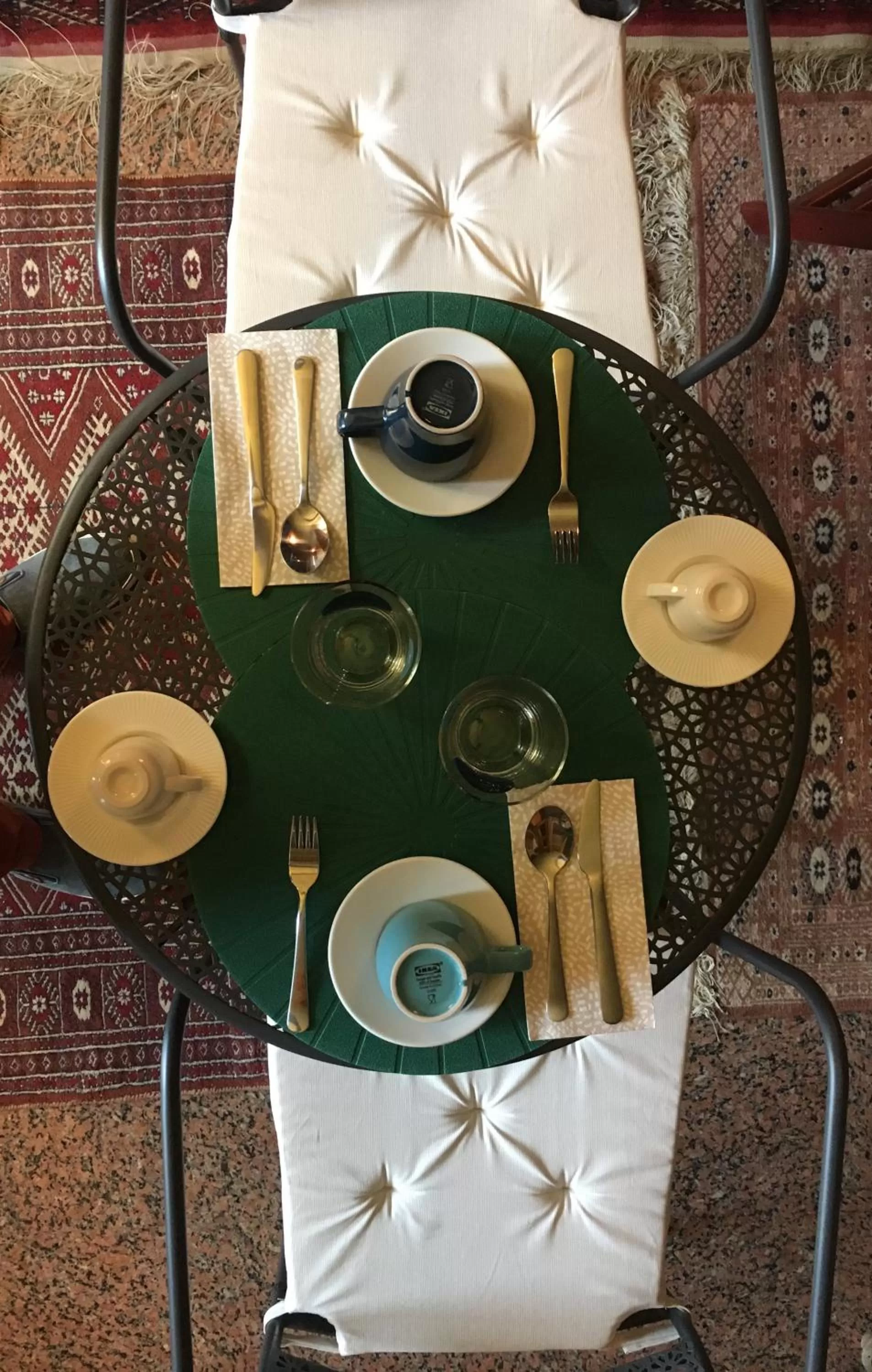 Breakfast in Villa Viuli