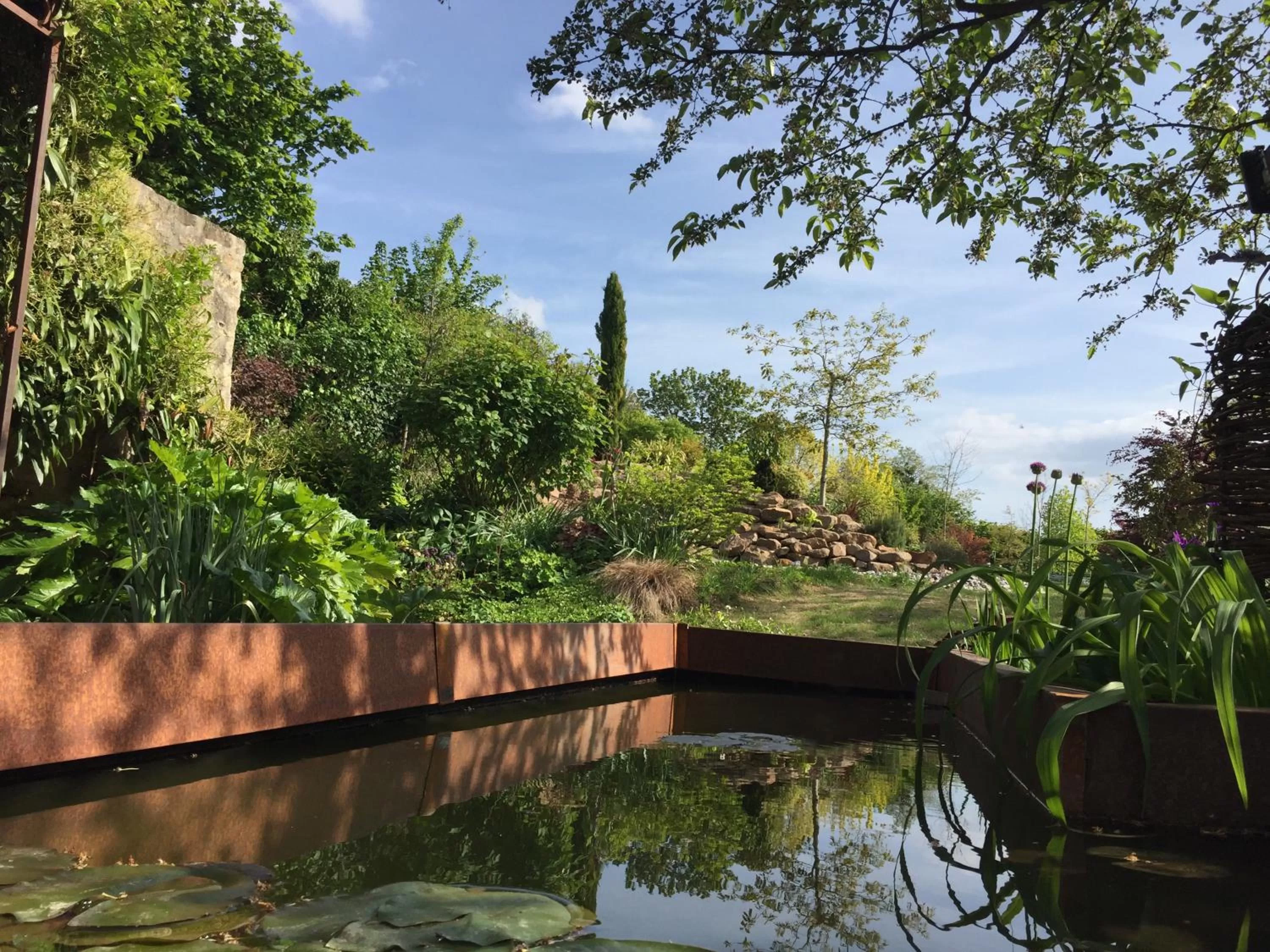 Balcony/Terrace in L'école des garçons