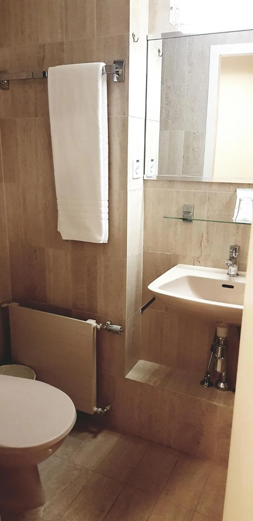 Toilet in Hotel Century