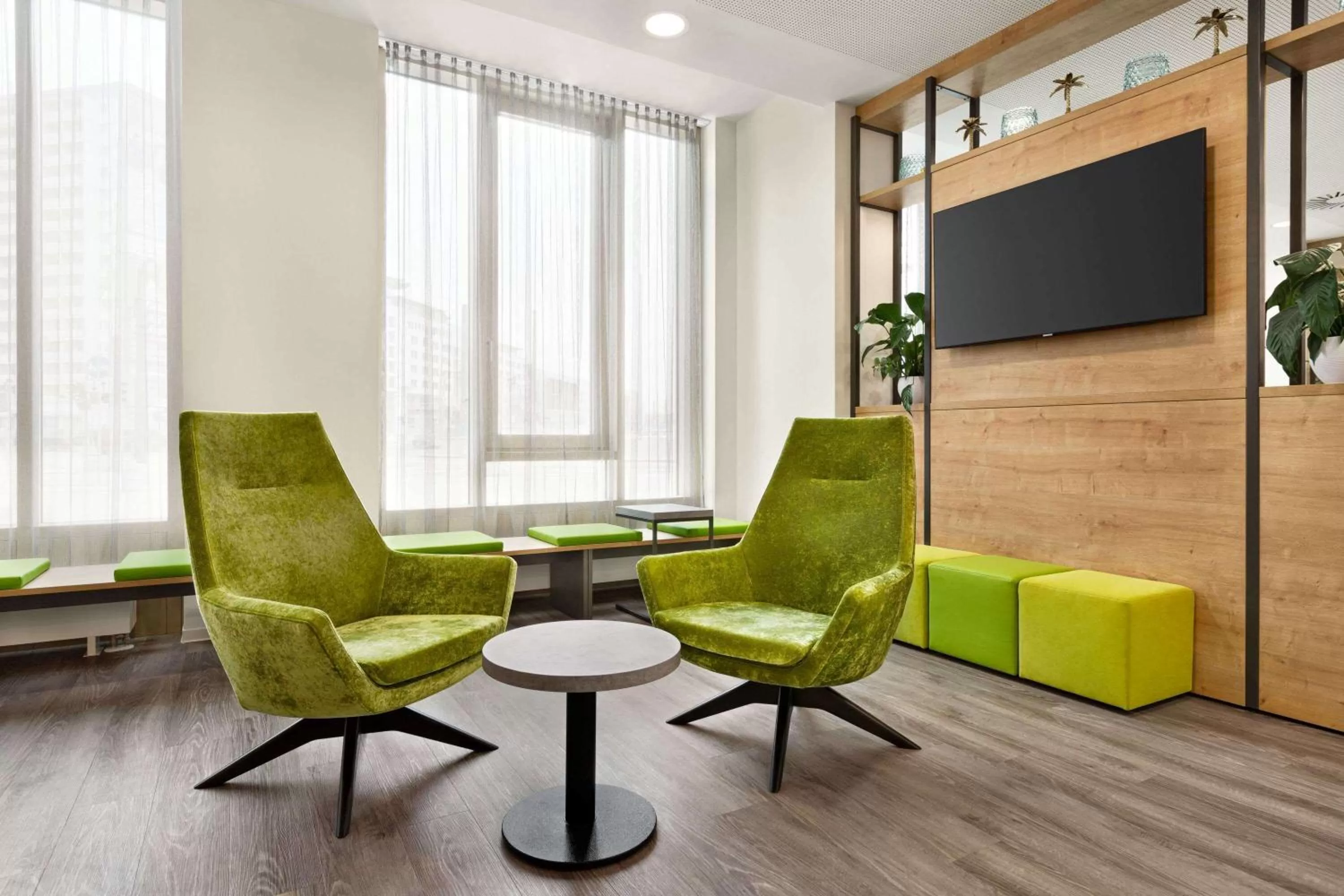 Lobby or reception in Super 8 by Wyndham Chemnitz