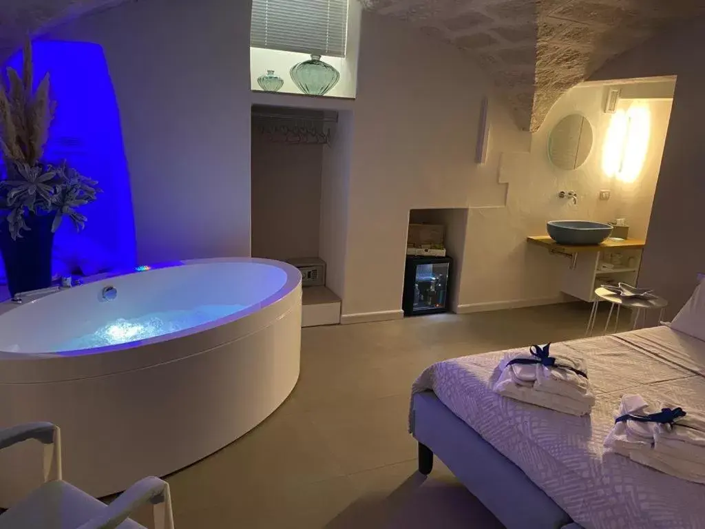 Relax Double Room with Spa Bath - Basement in Sogno D'Epoca 1822 Relax Double Room with Spa Bath - Basement in Sogno D'Epoca 1822