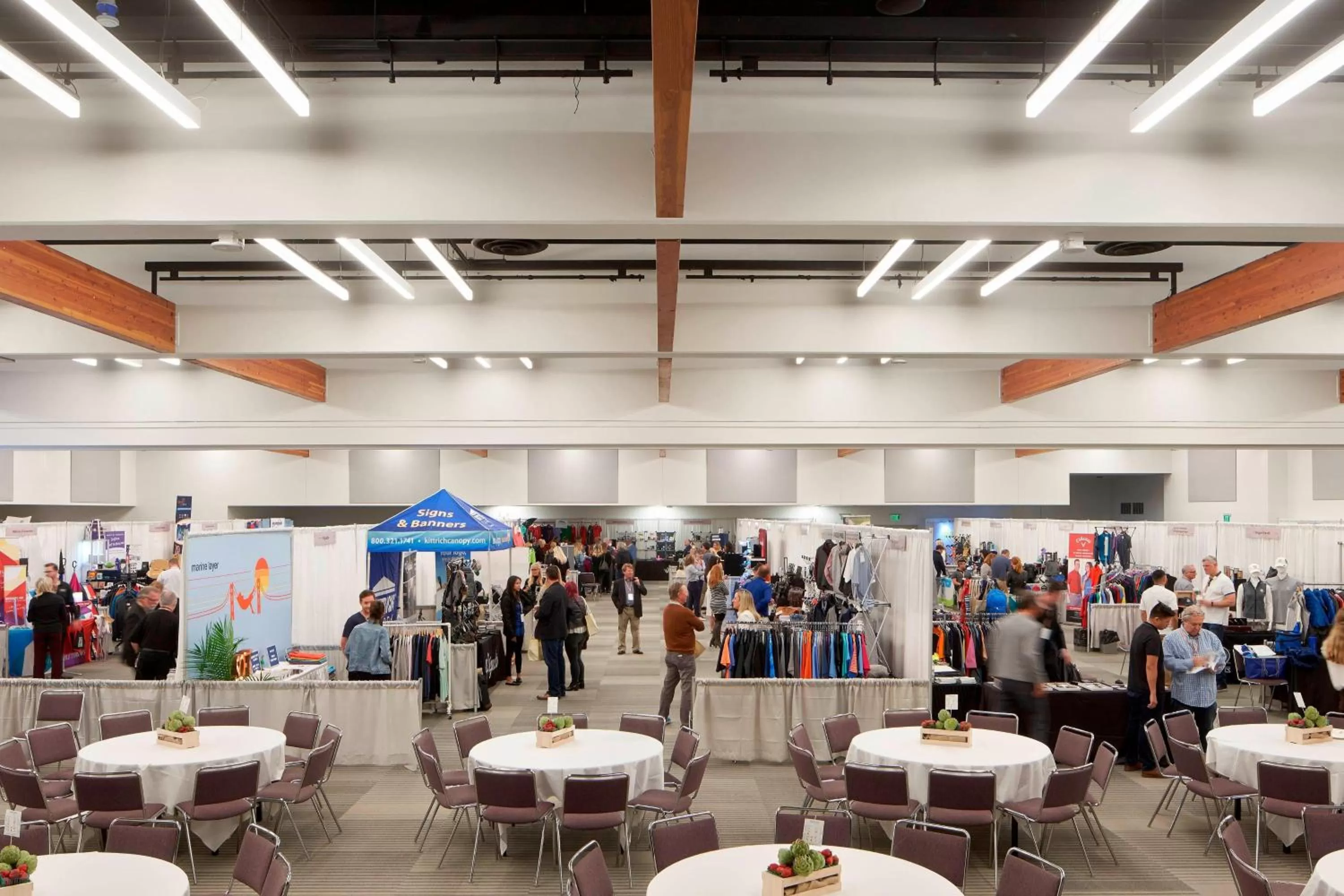 Meeting/conference room in Monterey Marriott