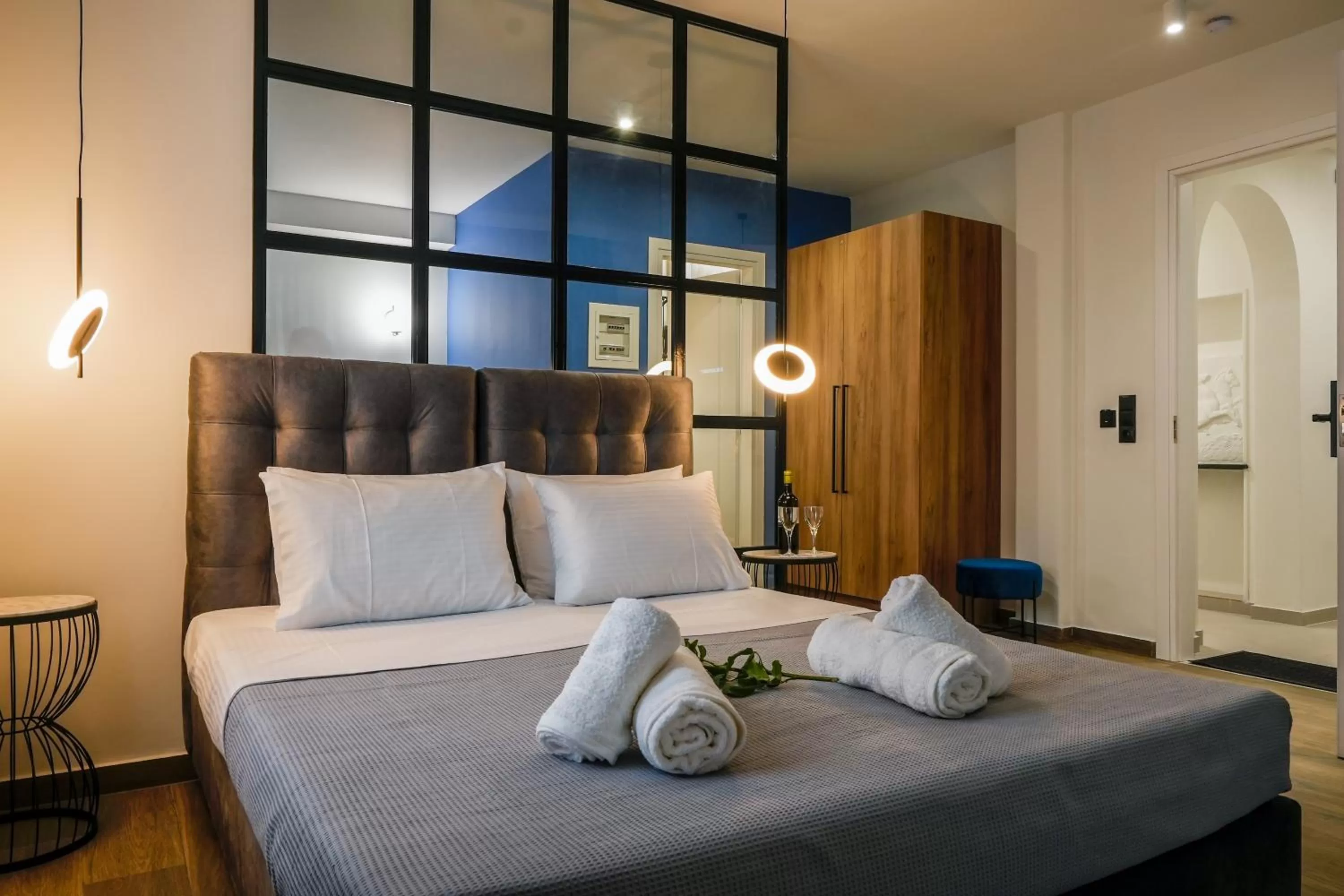 Photo of the whole room, Bed in CASA DIVINUS SUITES