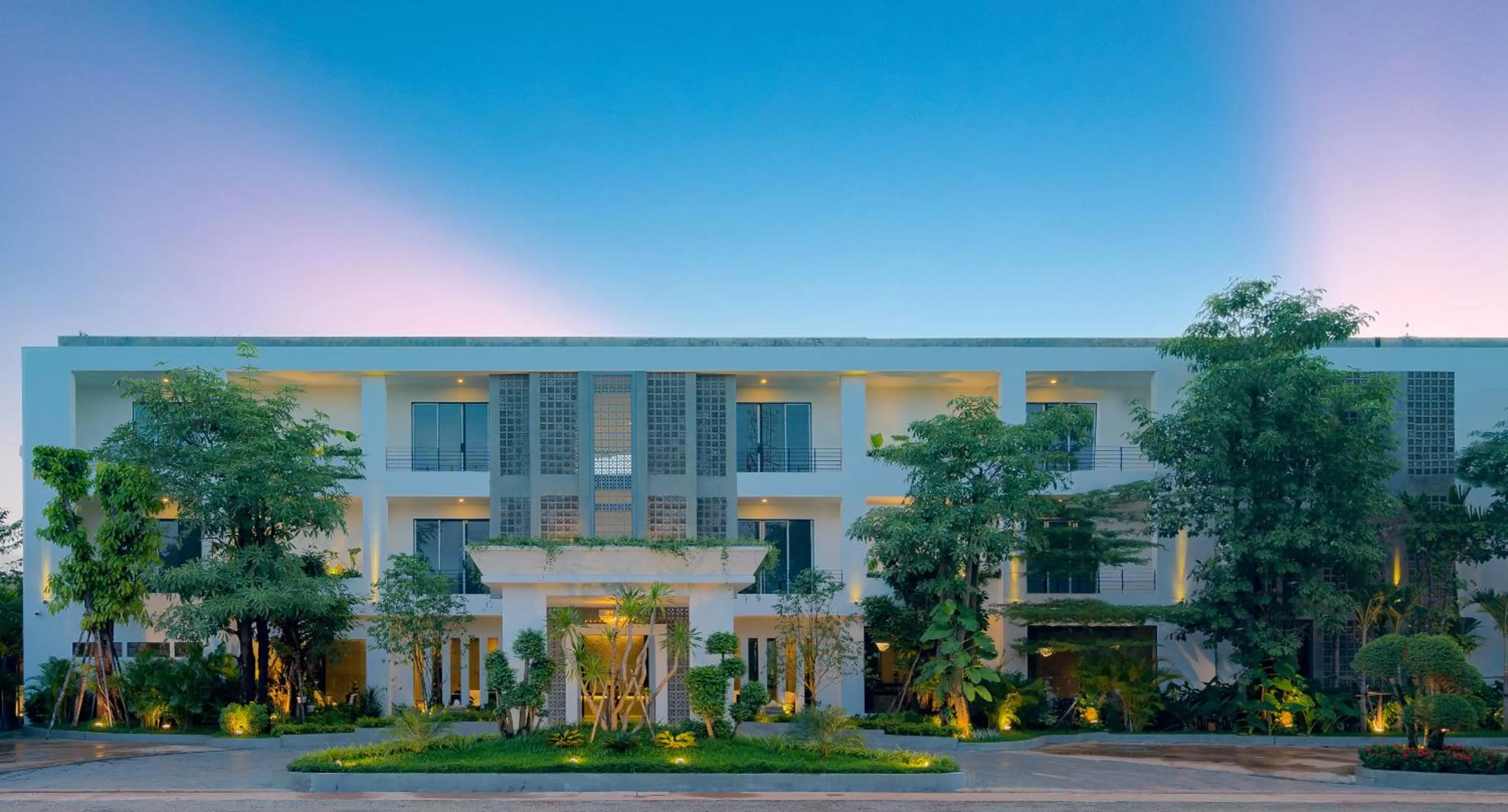 Property building in Eightfold Urban Resort