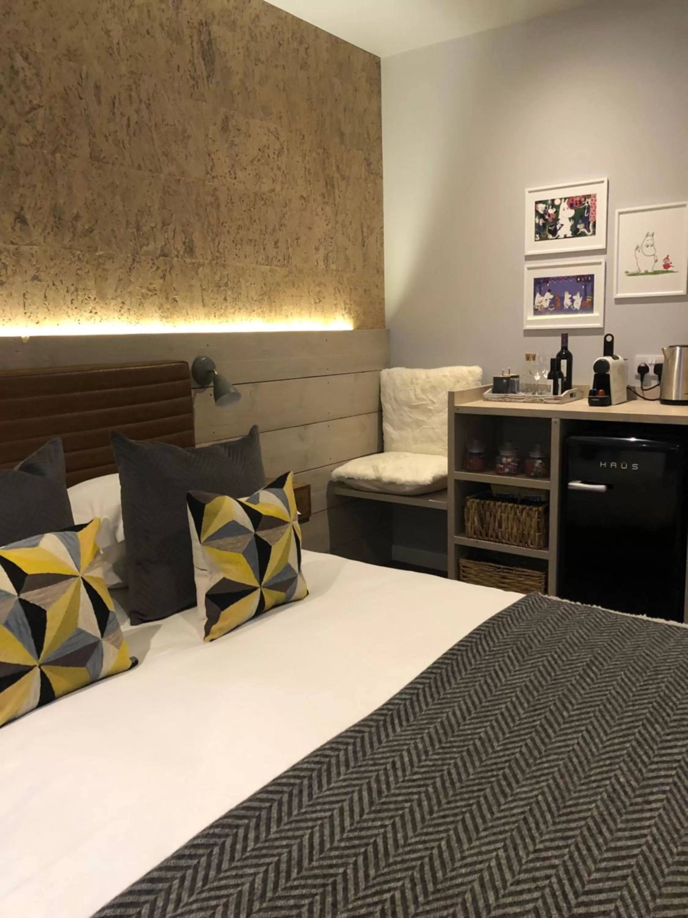 Bedroom, Bed in Jorvik House