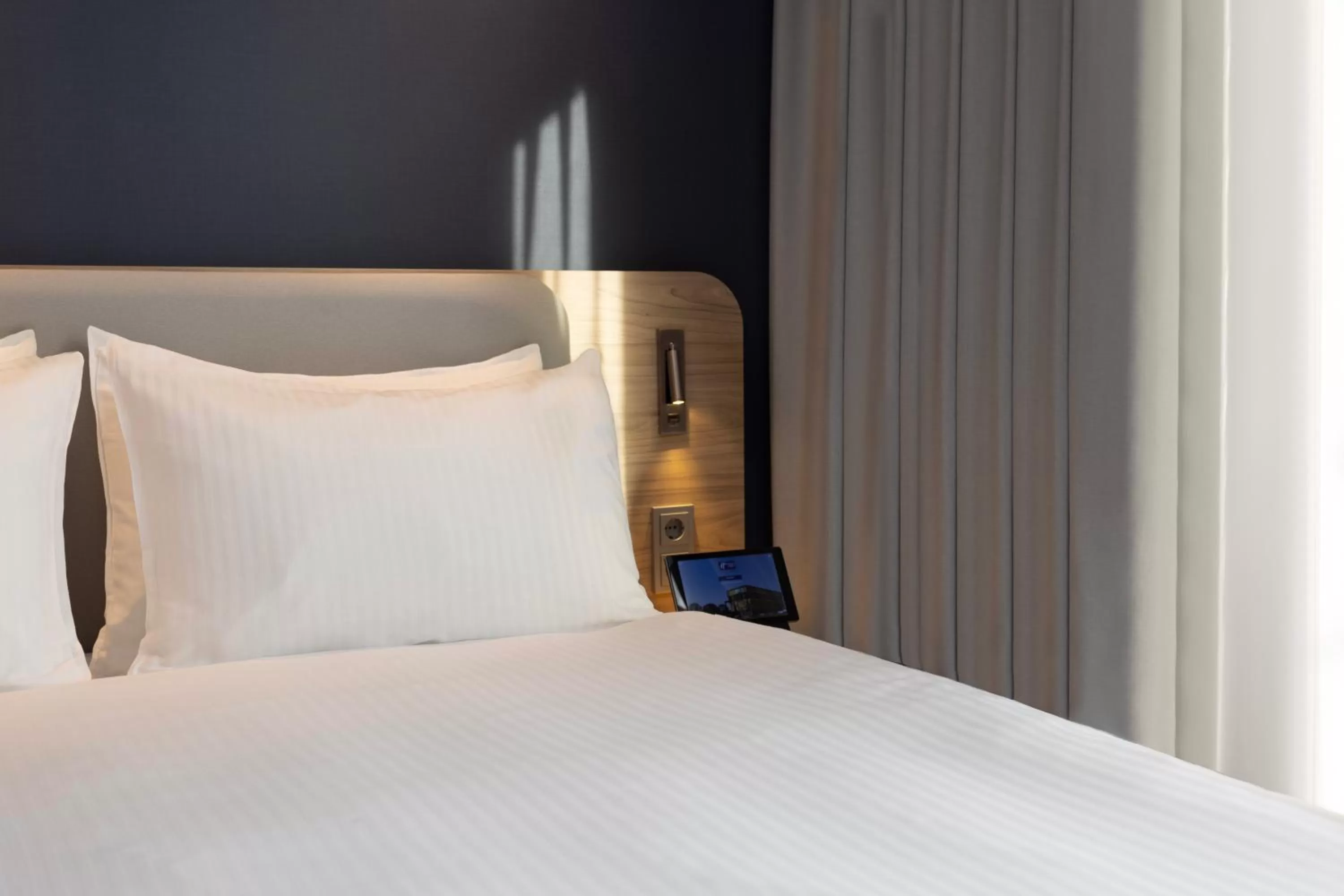 Bed in Holiday Inn Express & Suites - Deventer by IHG