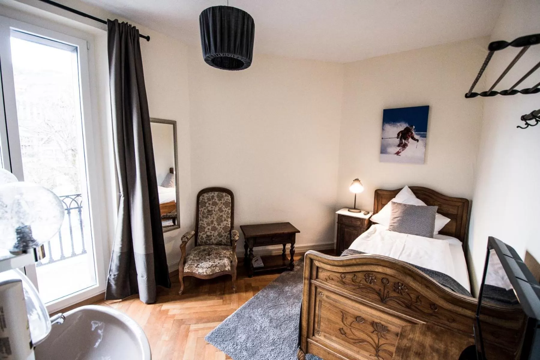 Bed in Hotel Hoheneck- self check-in