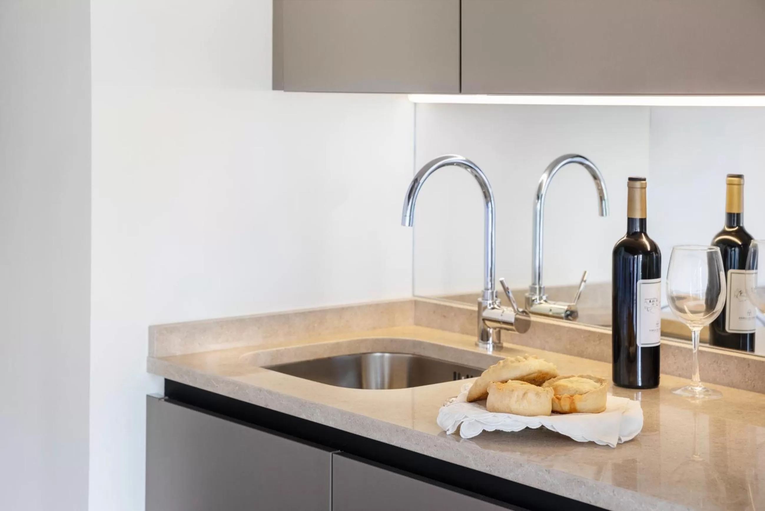 Kitchen or kitchenette in Ca'n Puig de Sòller