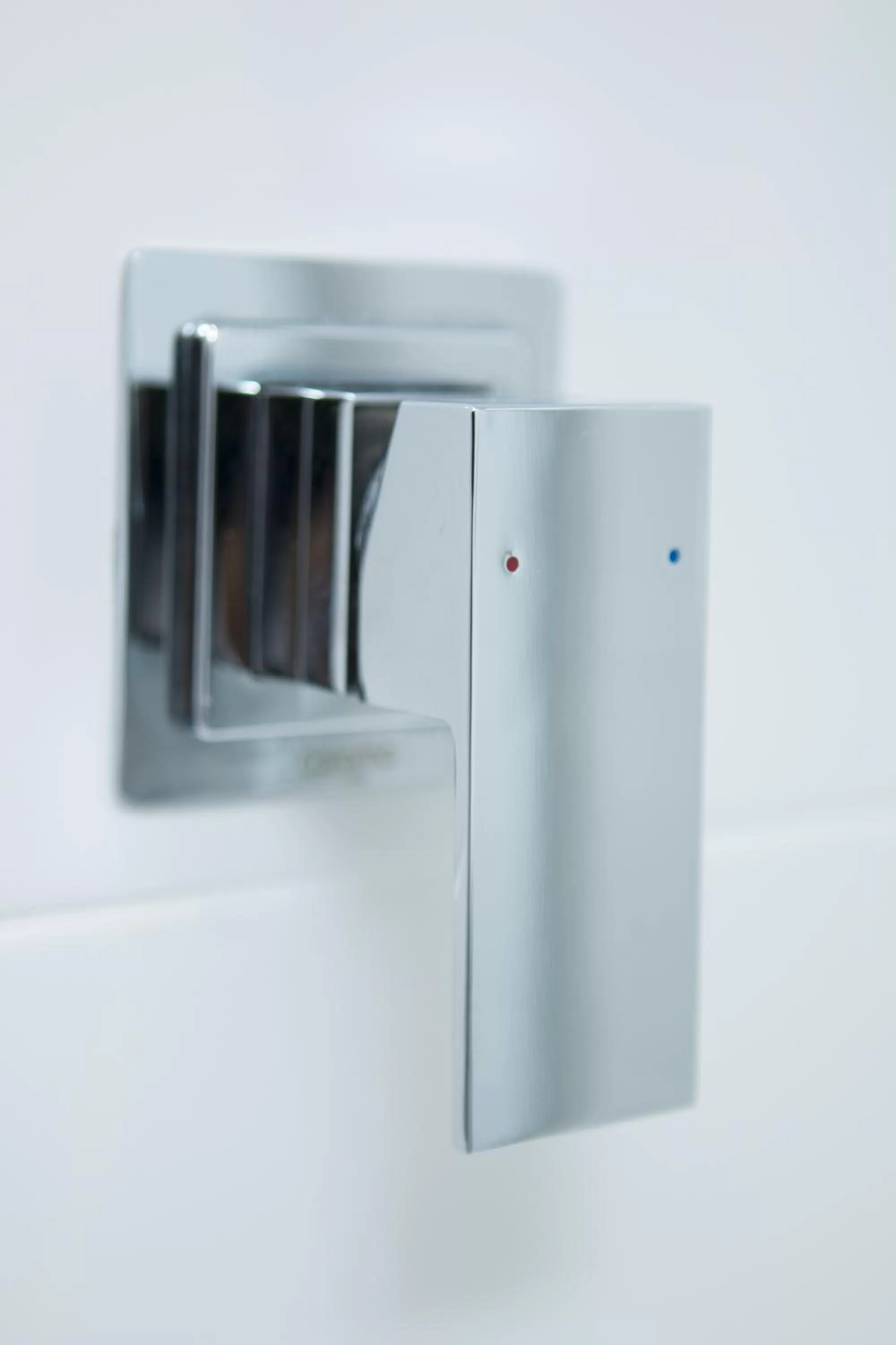 Bathroom in Altitude Motel Apartments