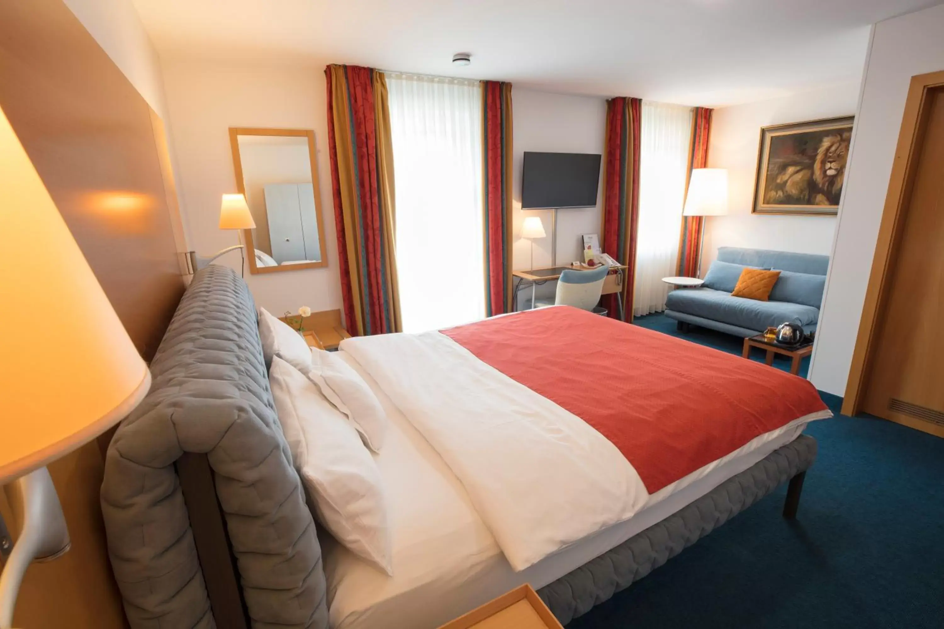 Comfort Double Room in Design Hotel Zollamt Comfort Double Room in Design Hotel Zollamt