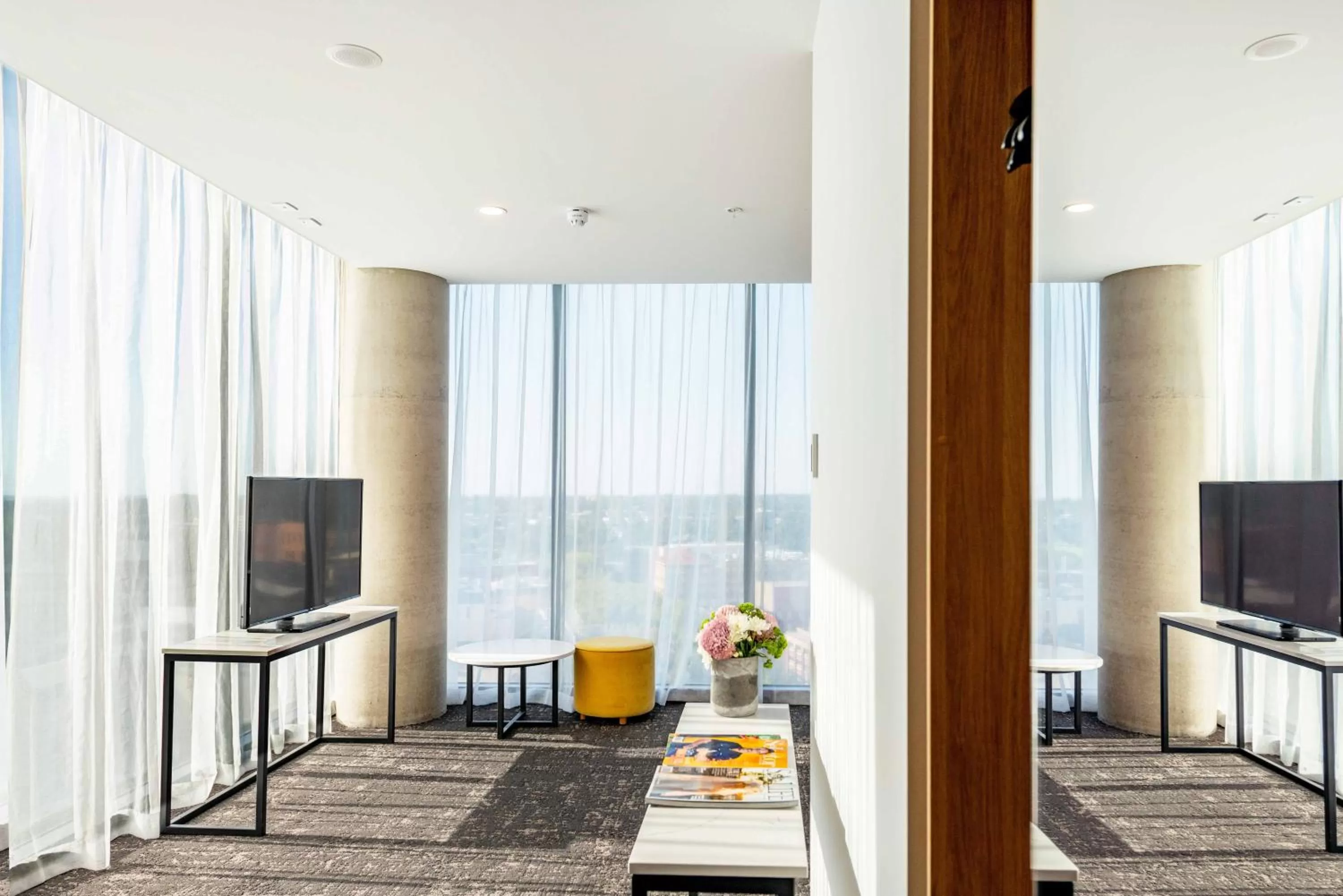 Photo of the whole room in Crowne Plaza Adelaide by IHG