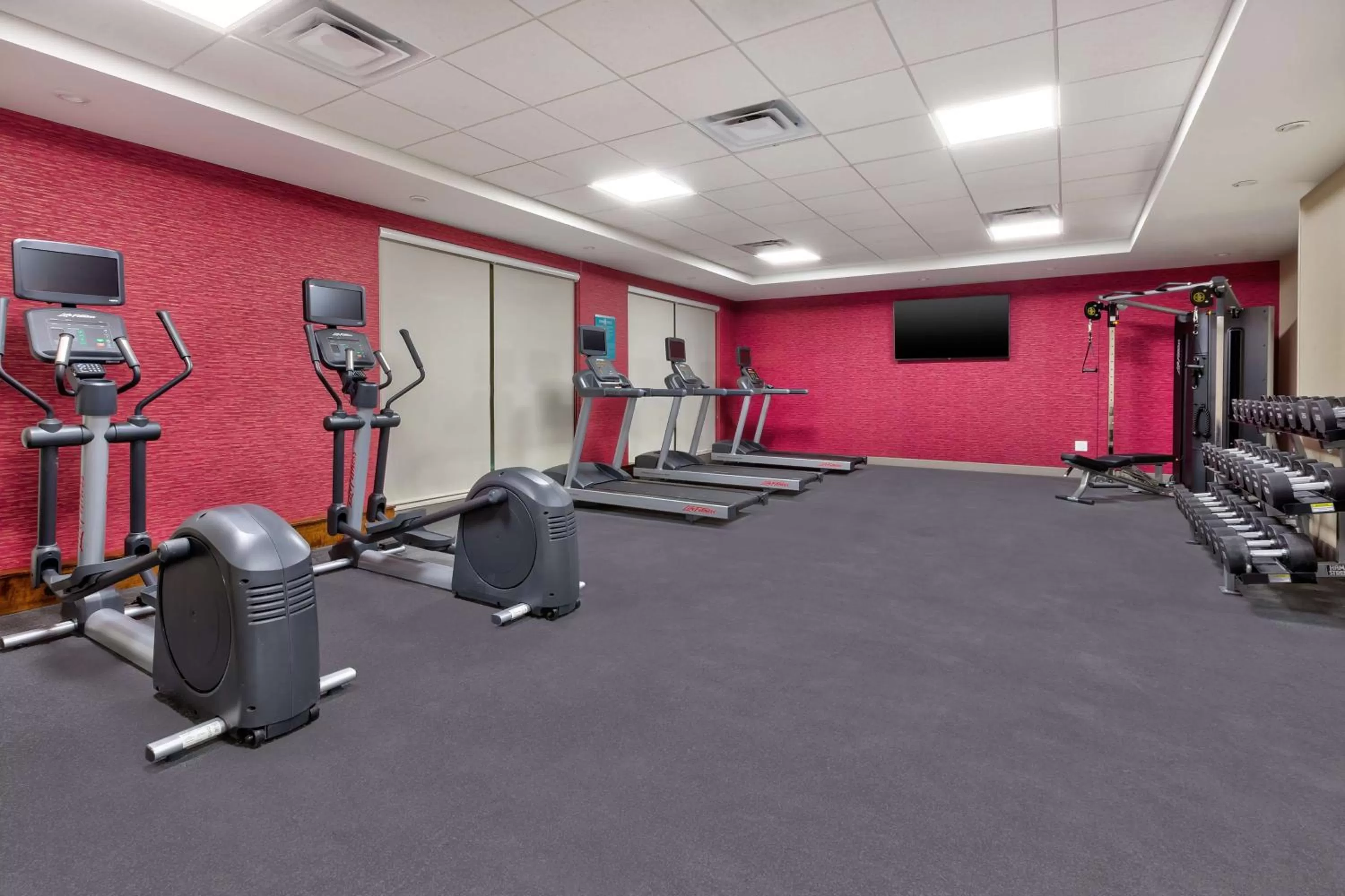 Fitness centre/facilities in Home2 Suites By Hilton Battle Creek, Mi
