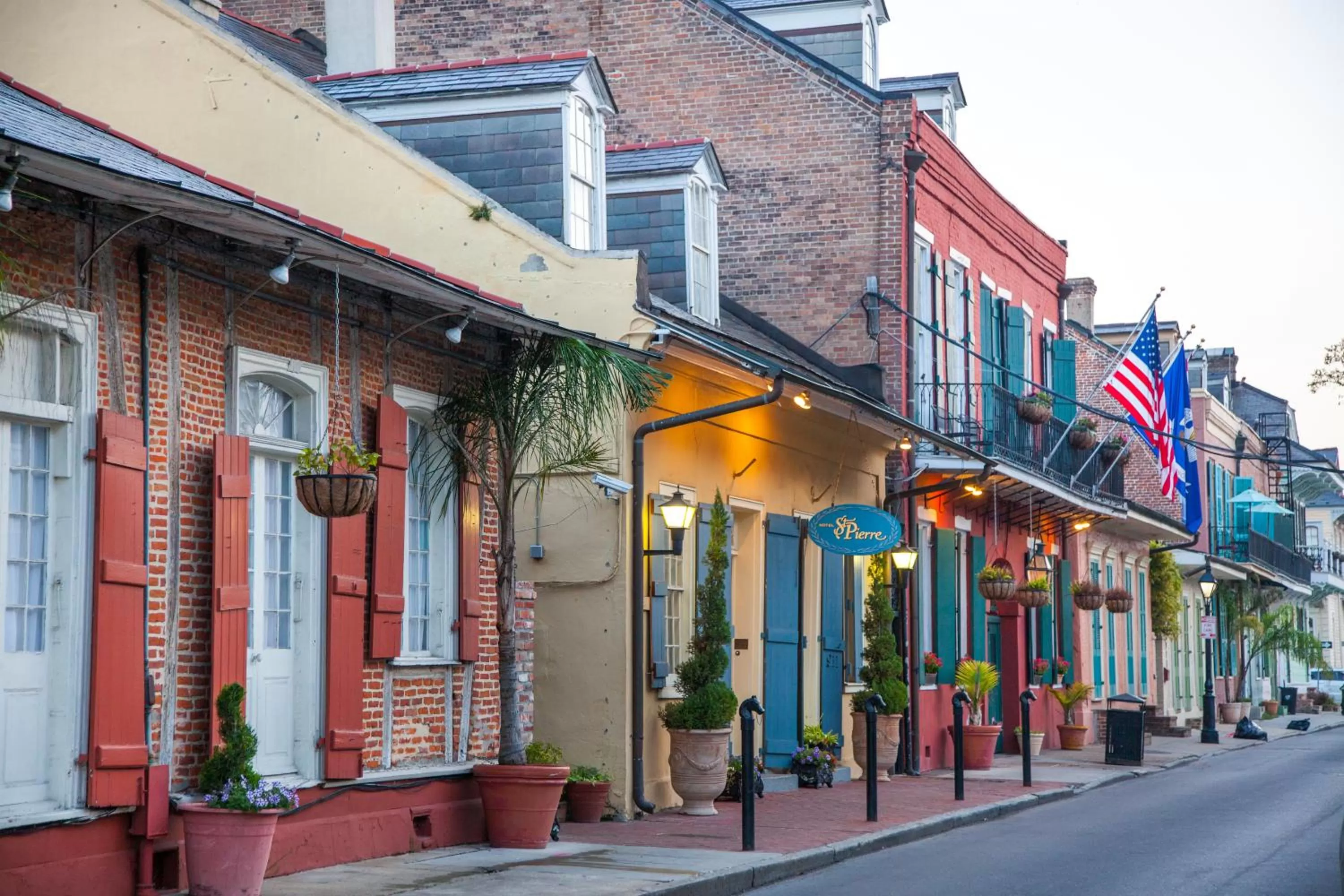 Facade/entrance in Hotel St. Pierre French Quarter