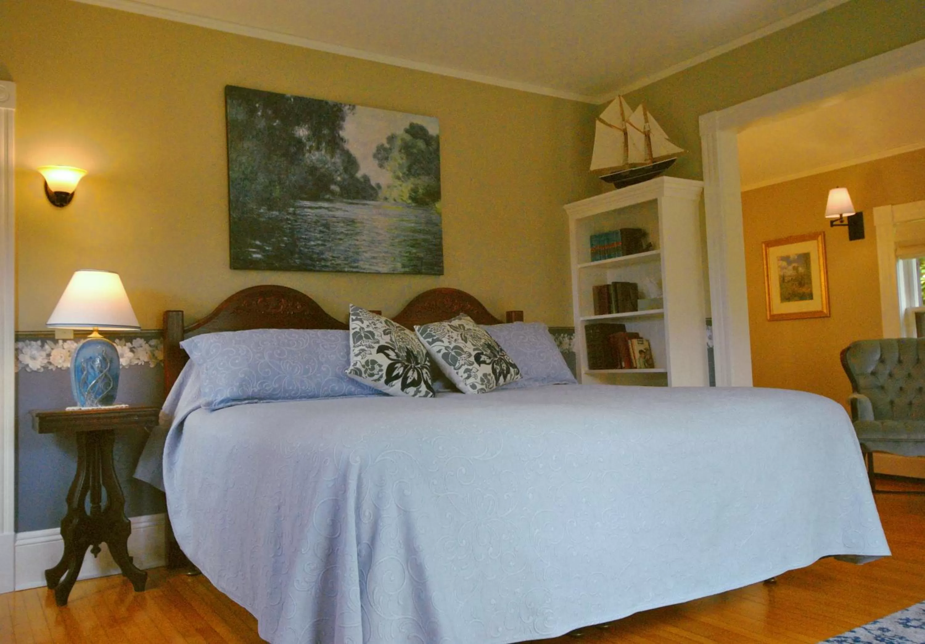 King Suite - Van Fleet Suite in Dominion Hill Country Inn