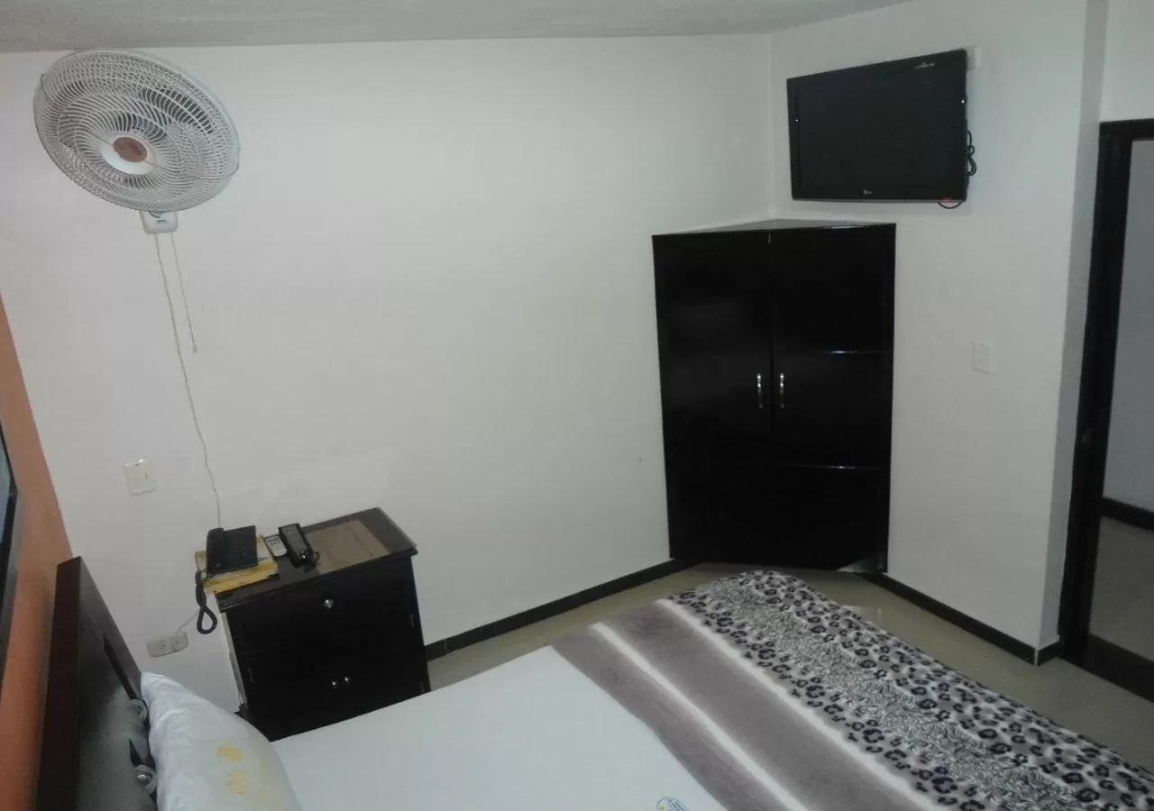 TV/Entertainment Center in Hotel Palmeras De Mariana