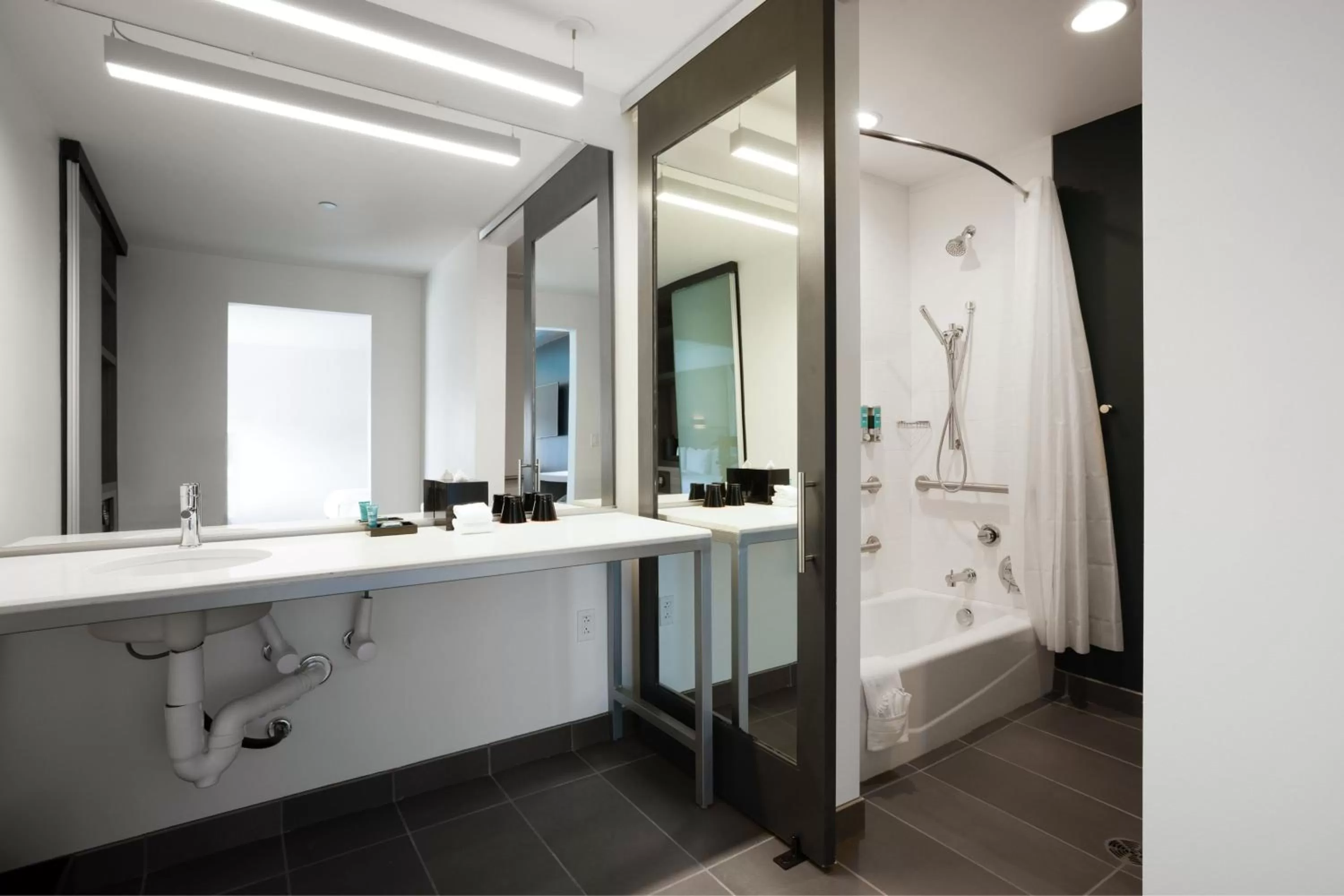 Bathroom in Aloft Austin Airport