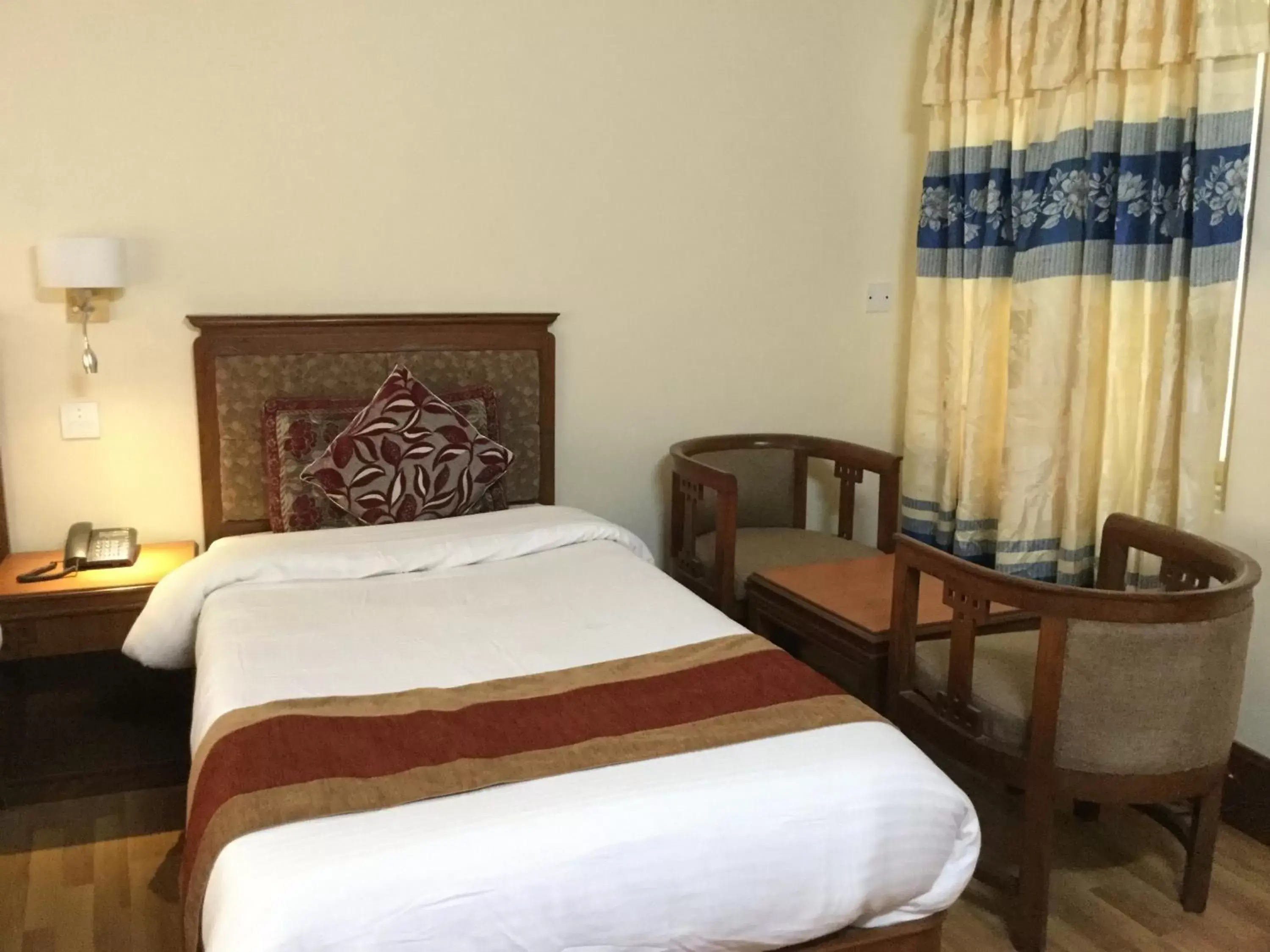 Basic Single Room with 24 hr Check-In & Check-out in Trekkers Home Basic Single Room with 24 hr Check-In & Check-out in Trekkers Home