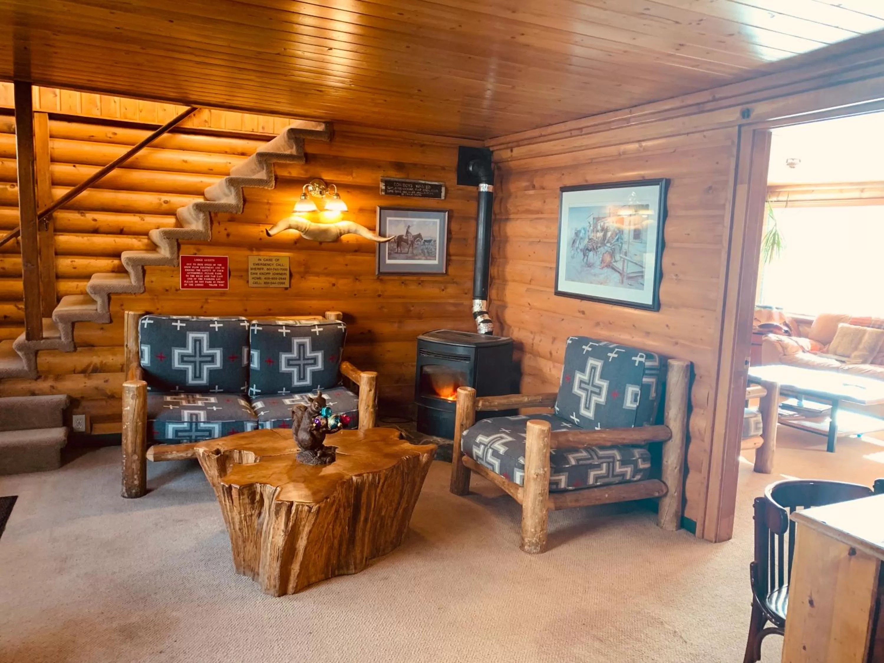 Silver Fork Lodge & Restaurant