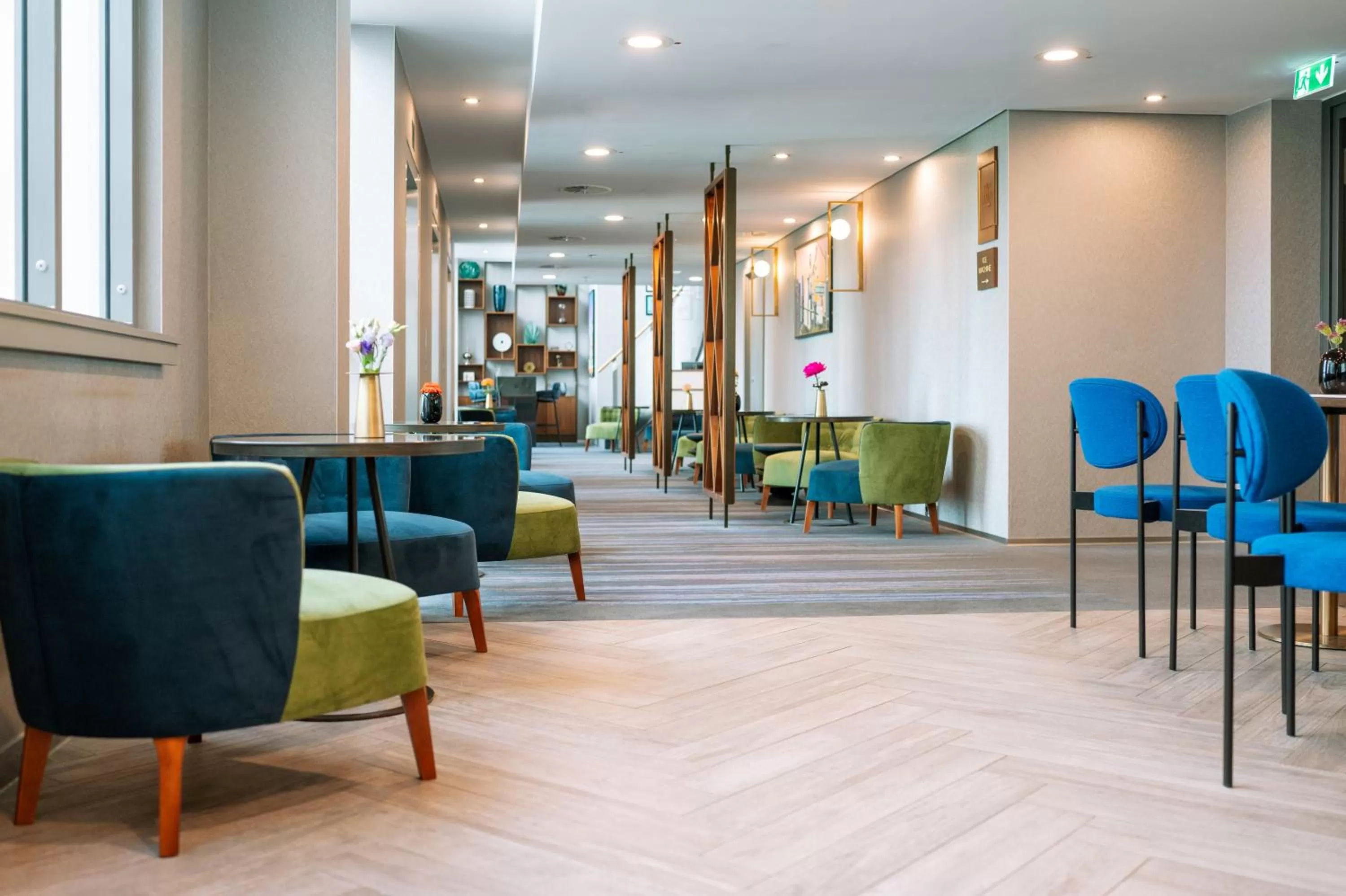 Lounge or bar in Hilton Frankfurt City Centre