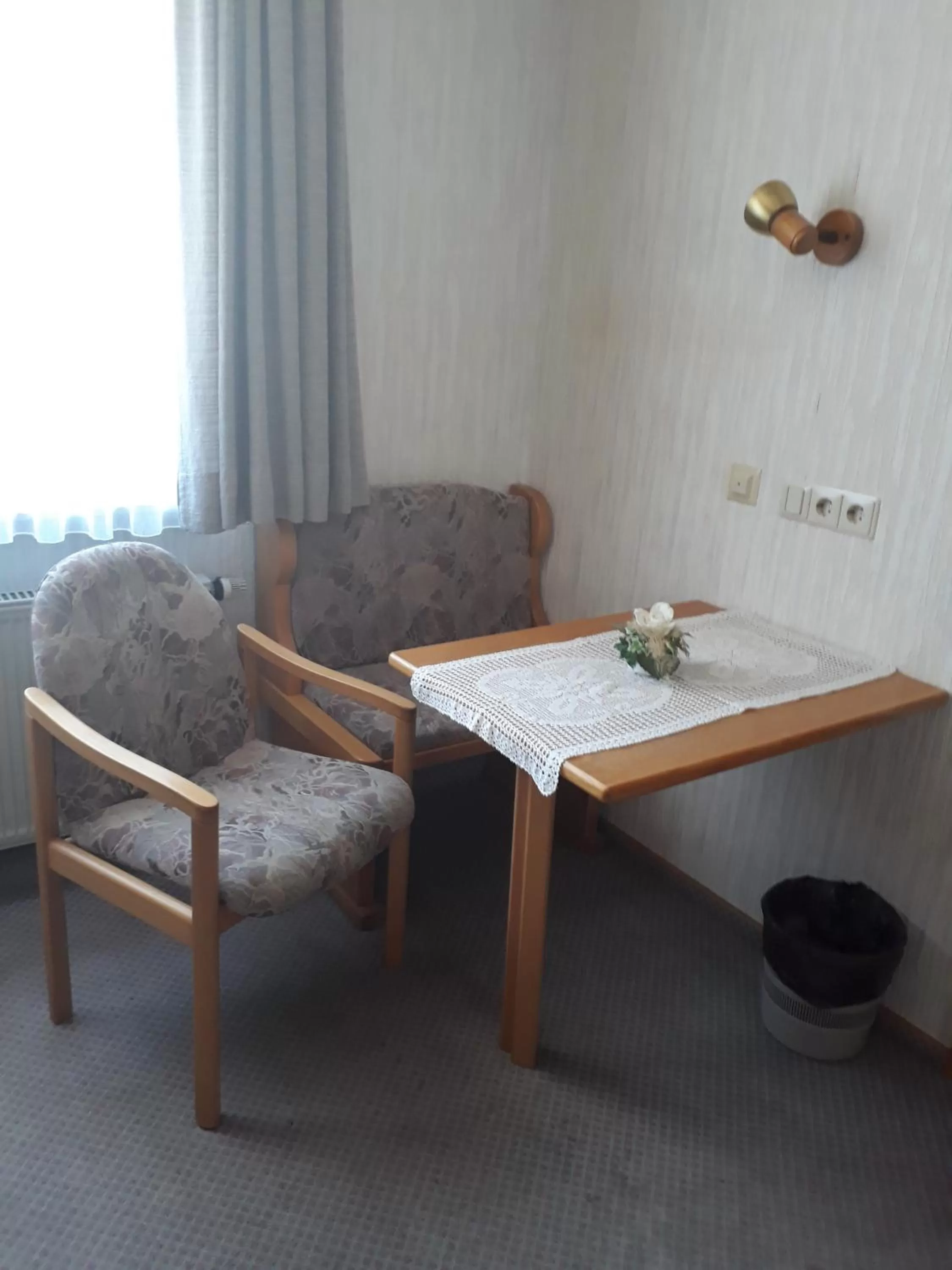 Seating area in Hotel Eleon