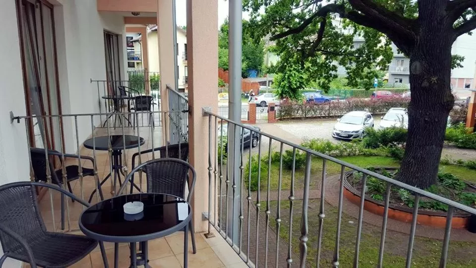 Property building in Rezydencja 5 Dębów