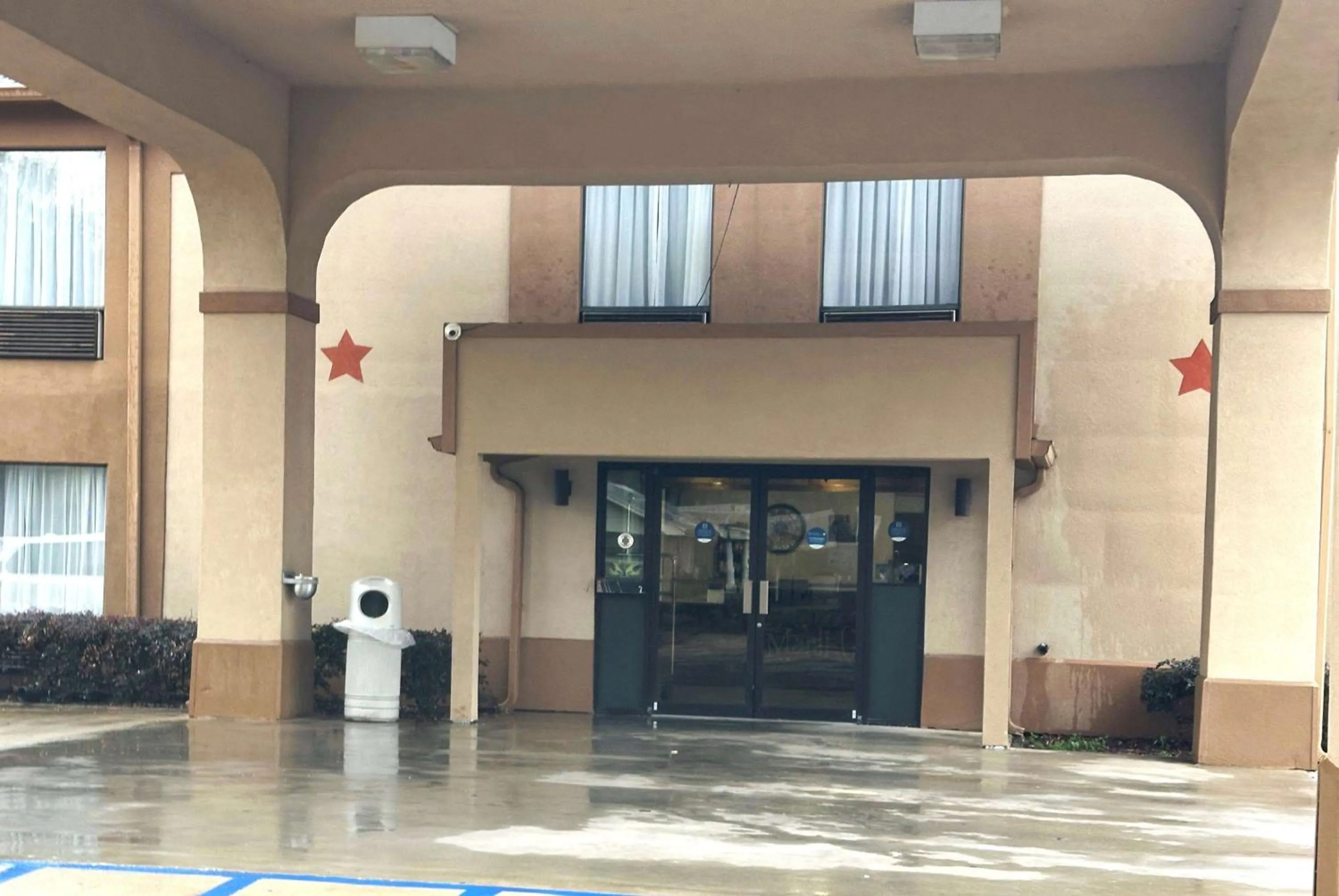 Days Inn & Suites by Wyndham Eunice