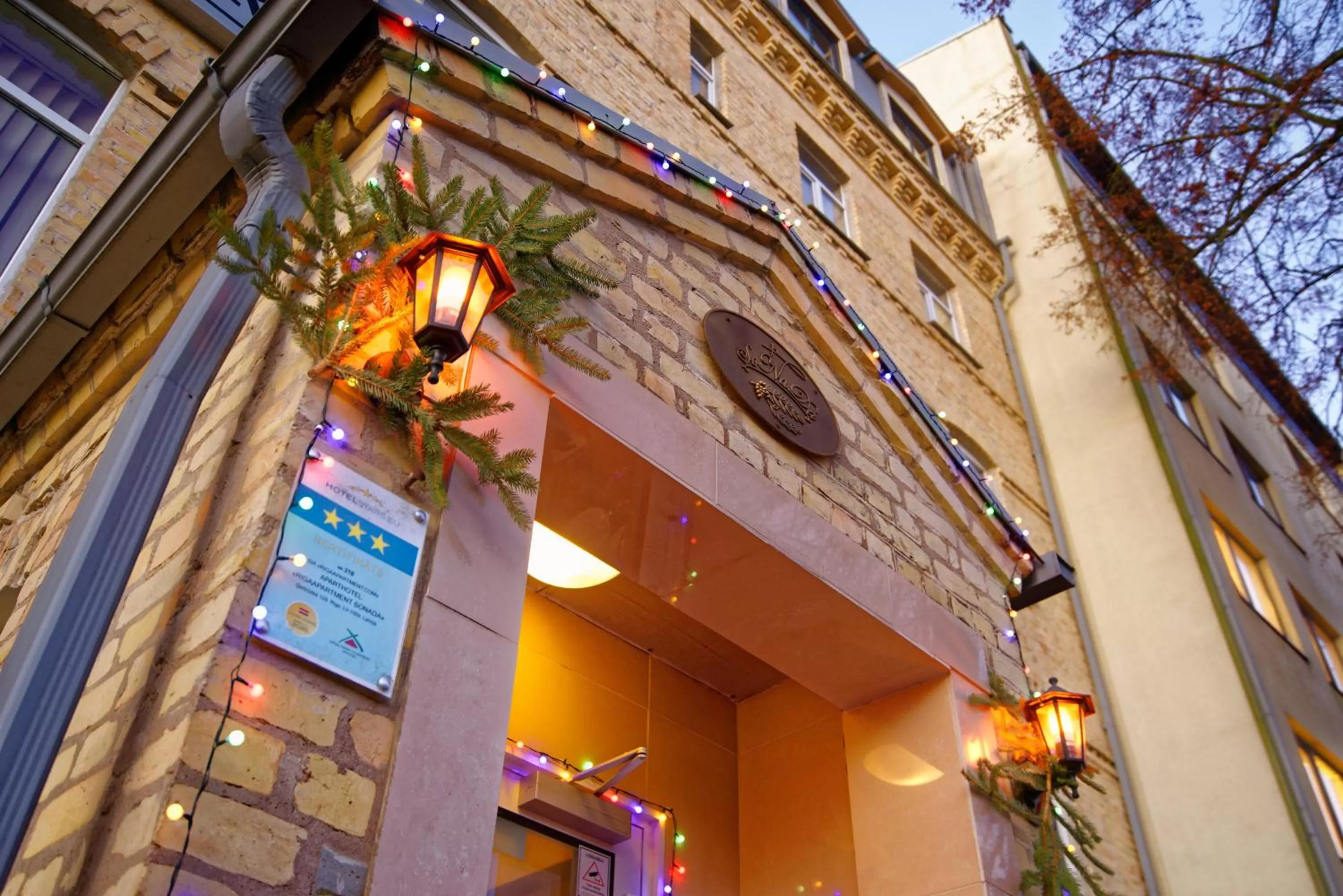 Property building in RIGAAPARTMENT SONADA Self-Service Aparthotel - Private Parking