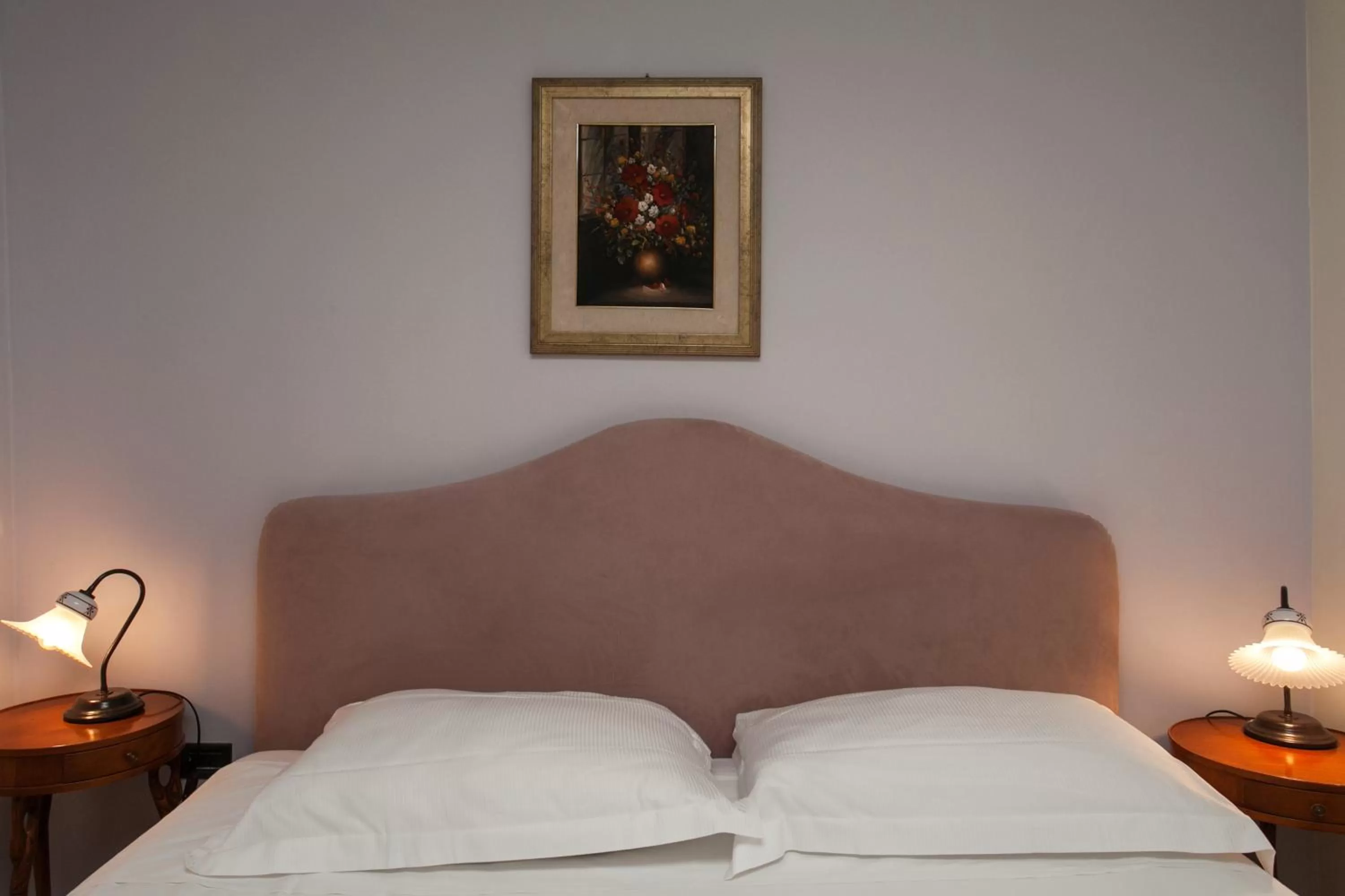 Bed in Zodiacus Residence