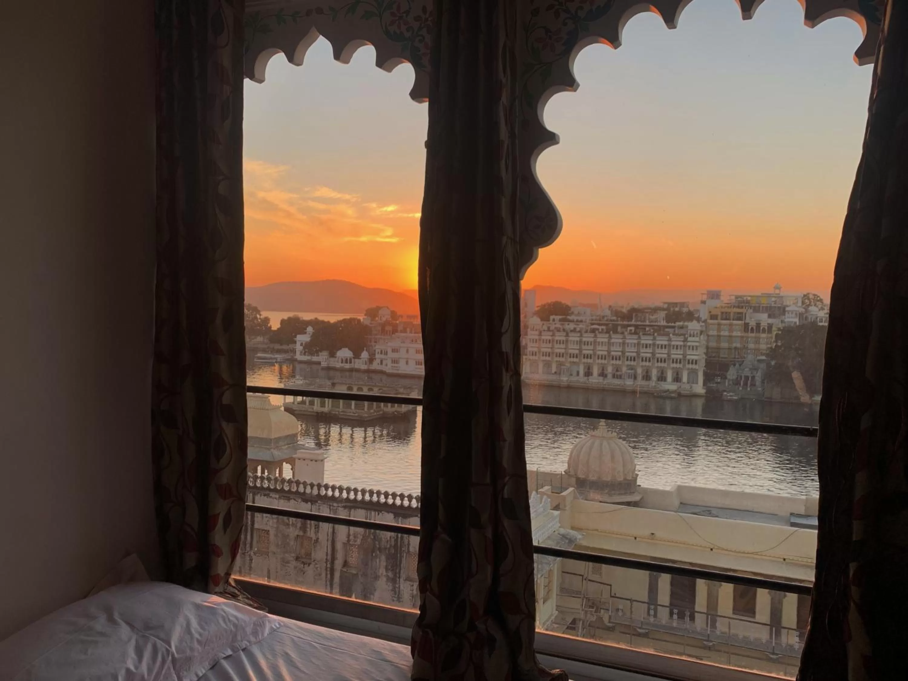 View (from property/room), Bed in Hotel The Tiger