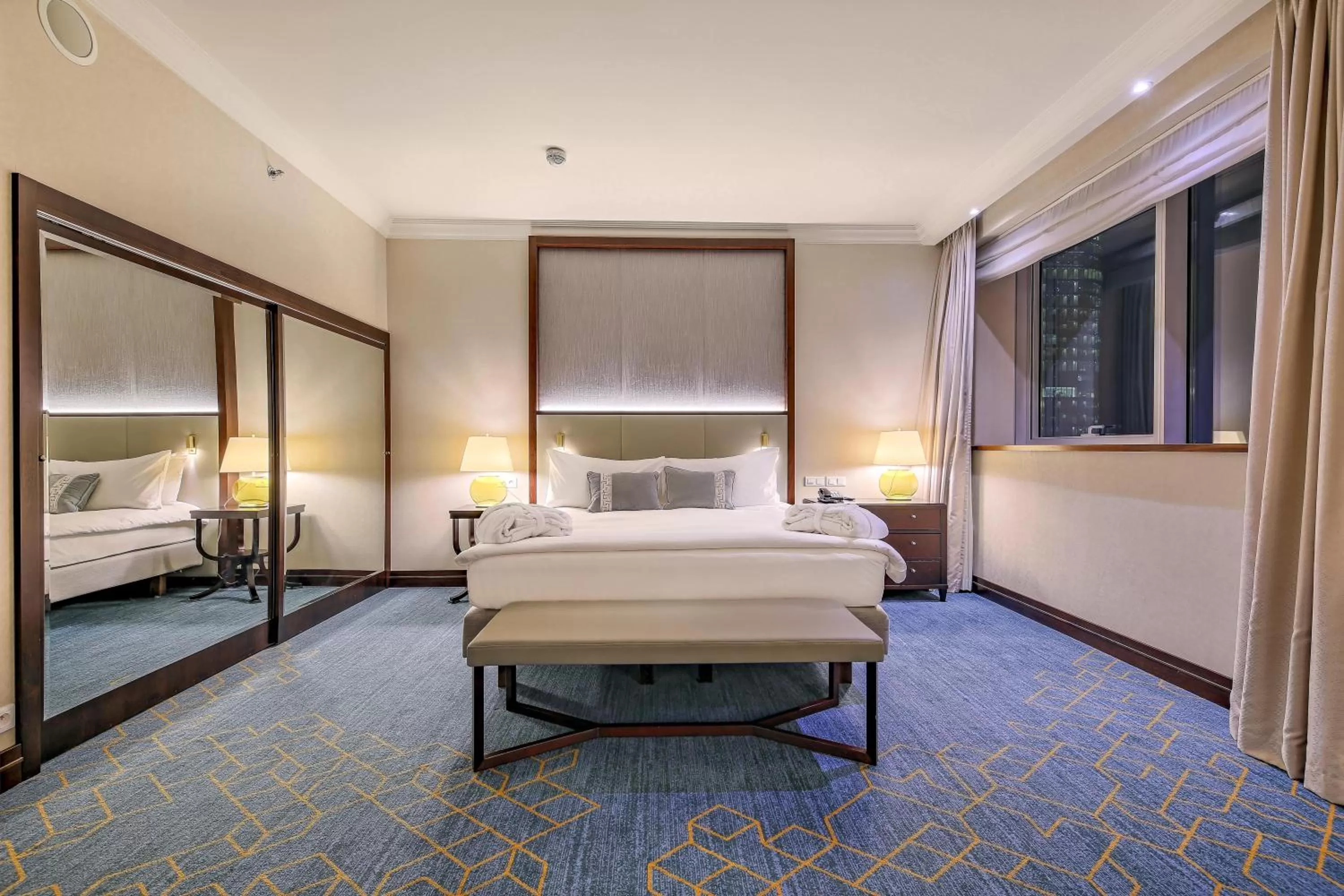 Photo of the whole room, Bed in InterContinental Warszawa by IHG