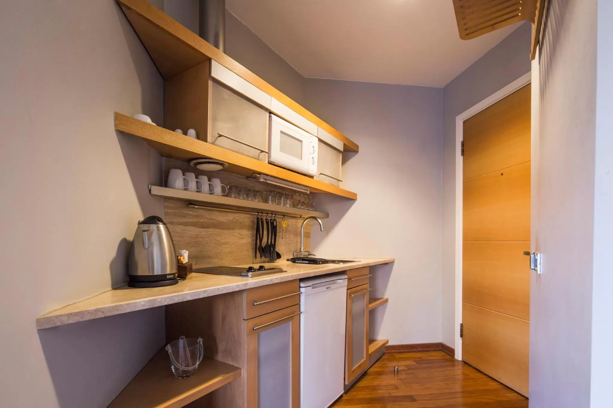 Kitchen or kitchenette in Taxim Suites Residences Istanbul