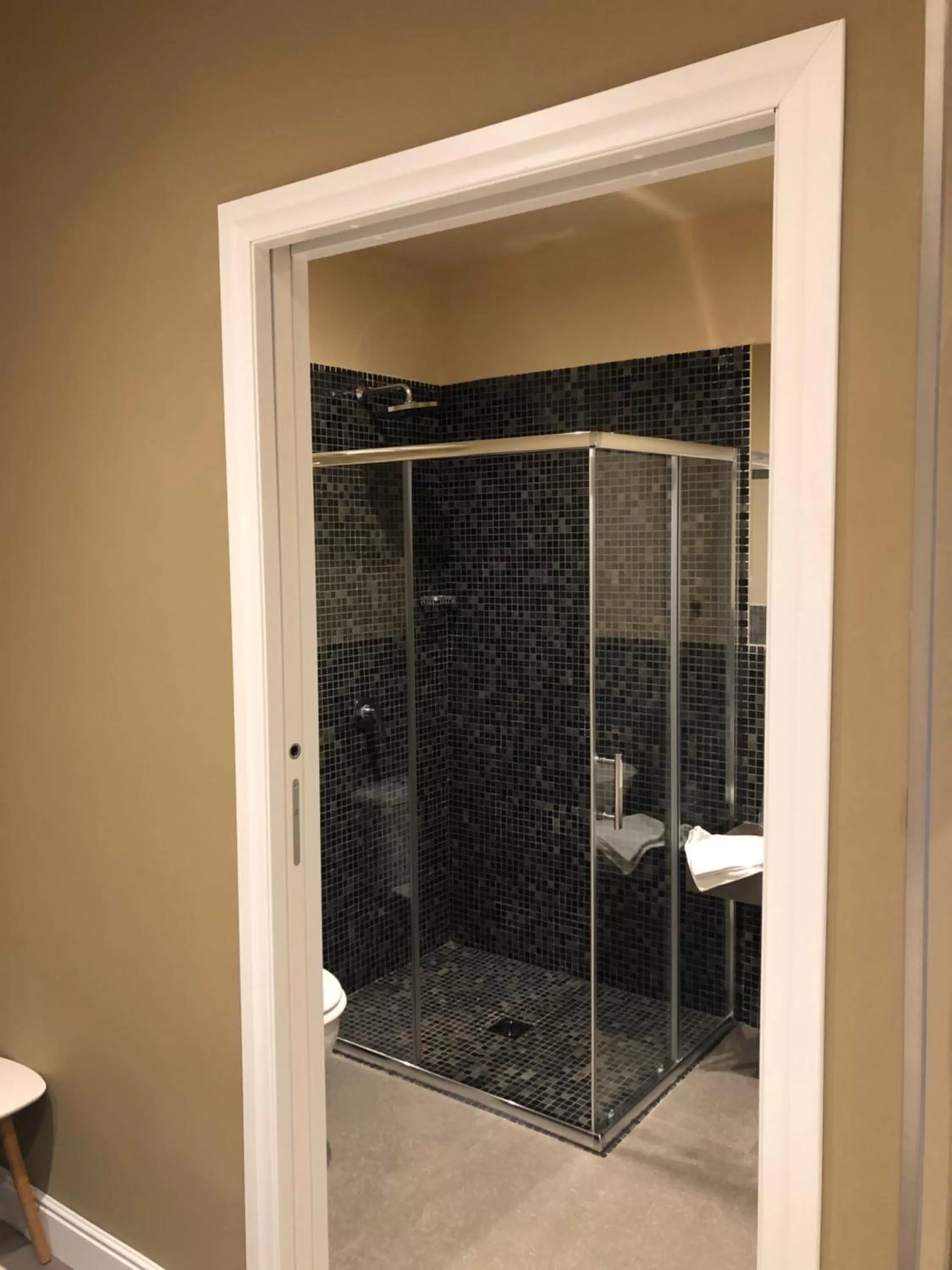 Bathroom in Etna Petit Relais