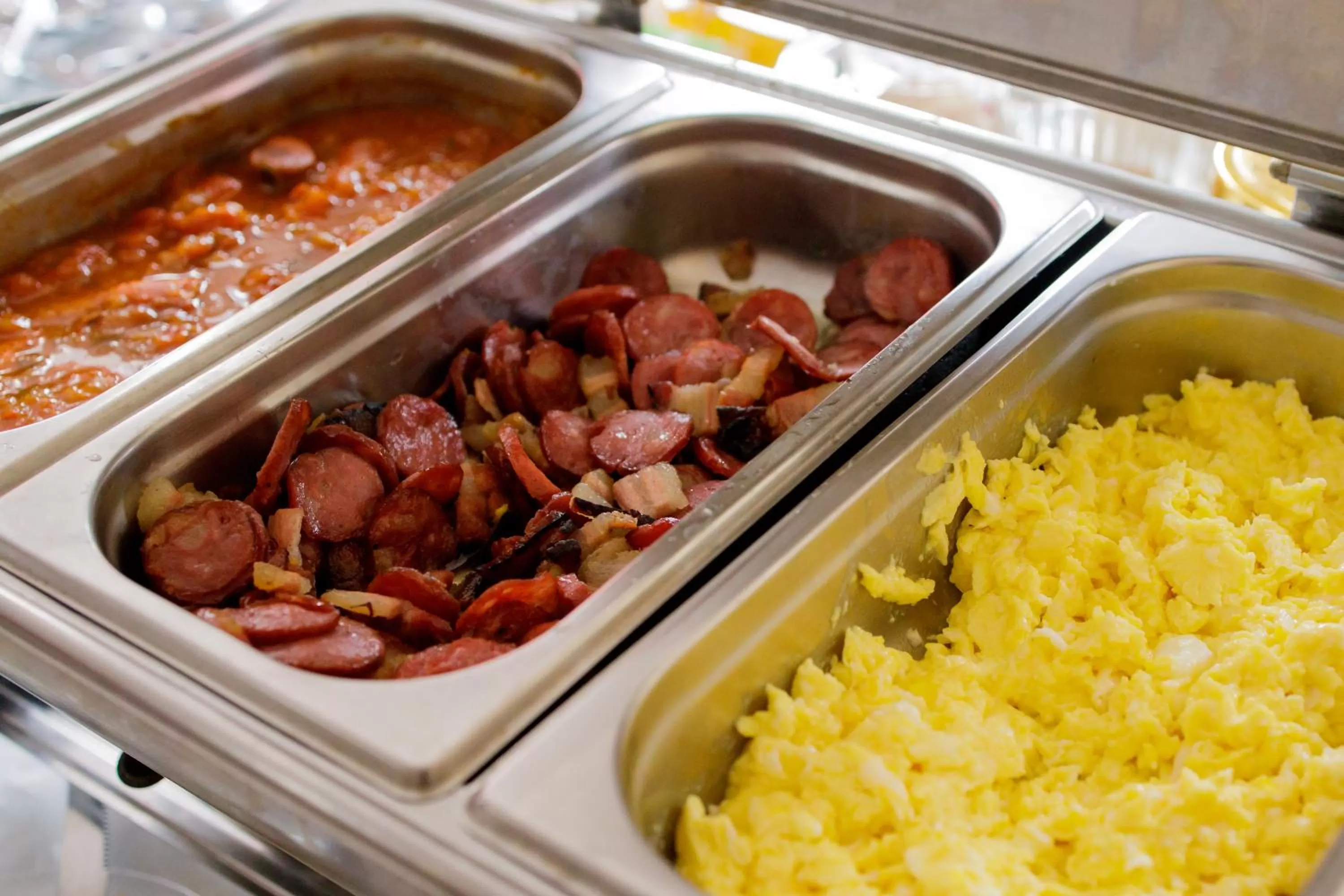 Breakfast in Hotel Albinos