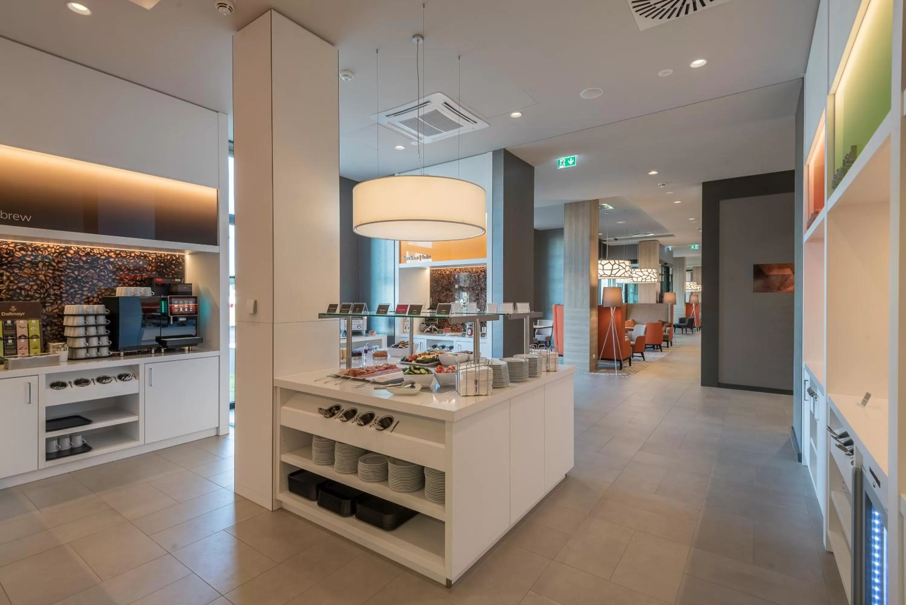 Breakfast in Hampton By Hilton Freiburg