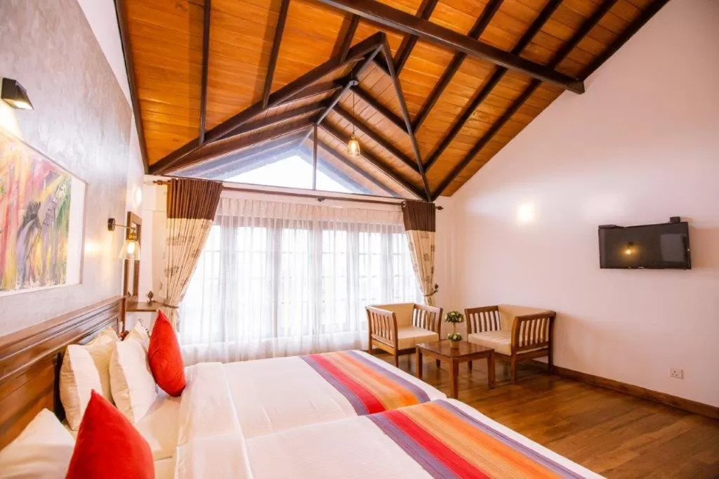 Bed in Seasons Villa - Nuwara Eliya