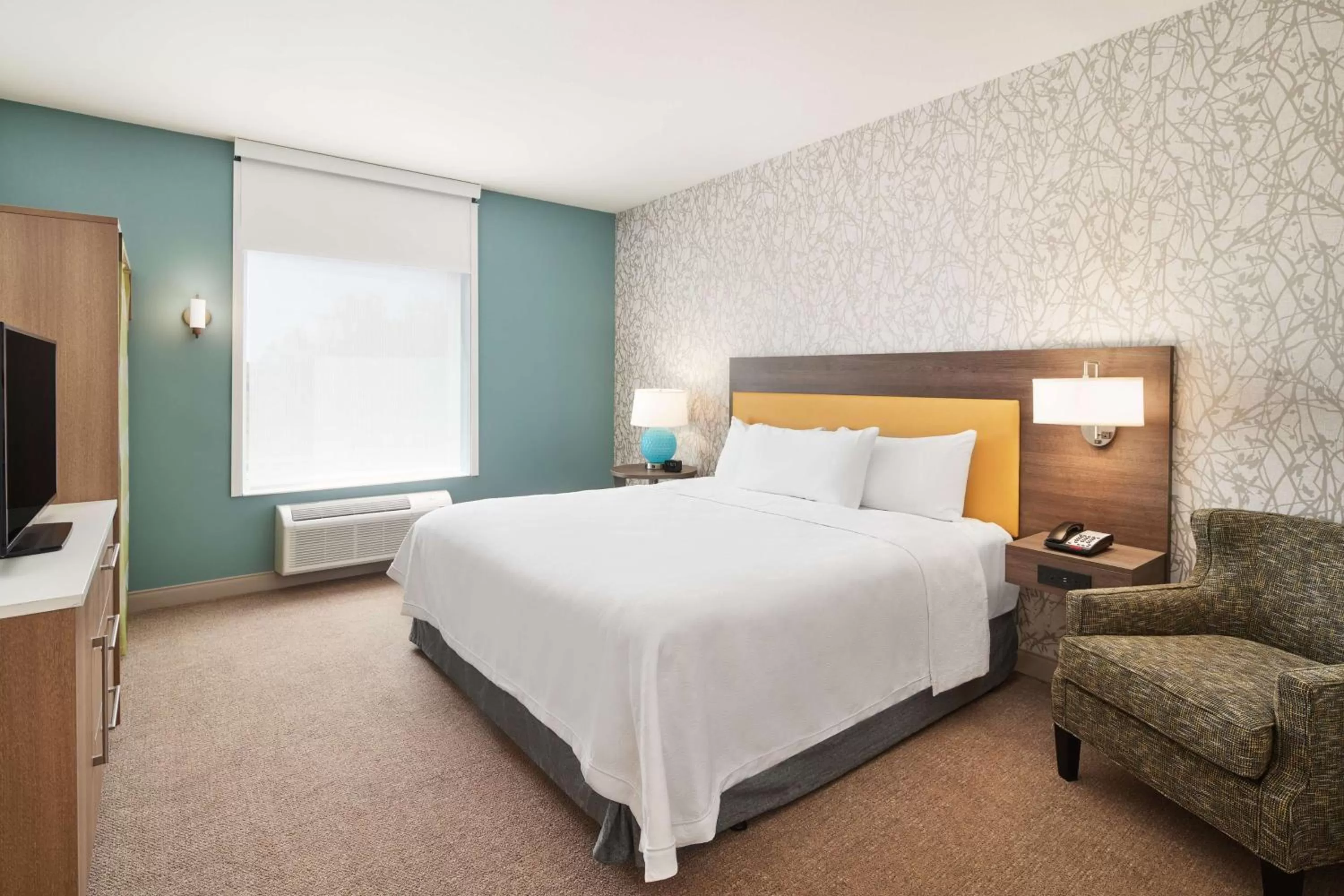 Bed in Home2 Suites By Hilton Palm Bay I 95