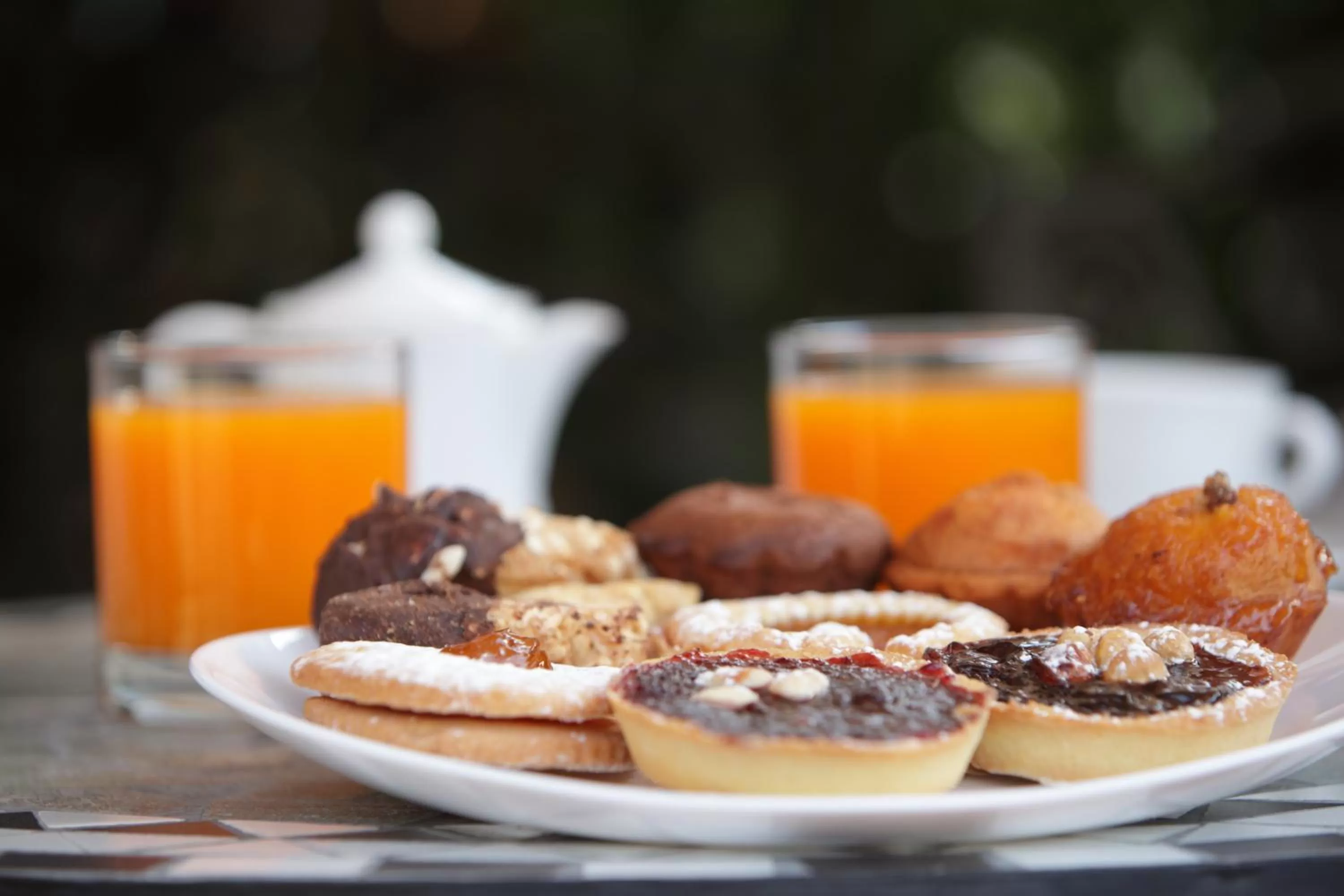 Breakfast in Villa Pirandello